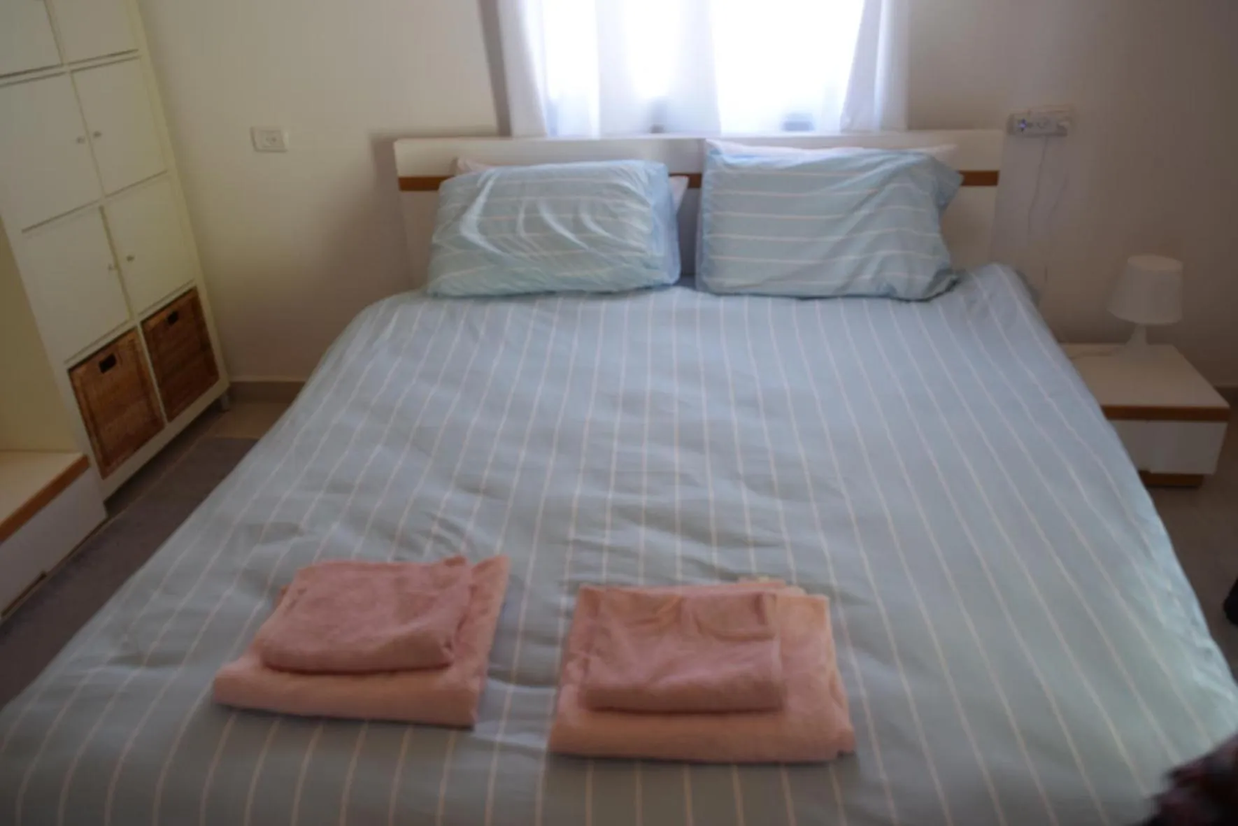 Bed in Khan Alsira - חאן אלסרה