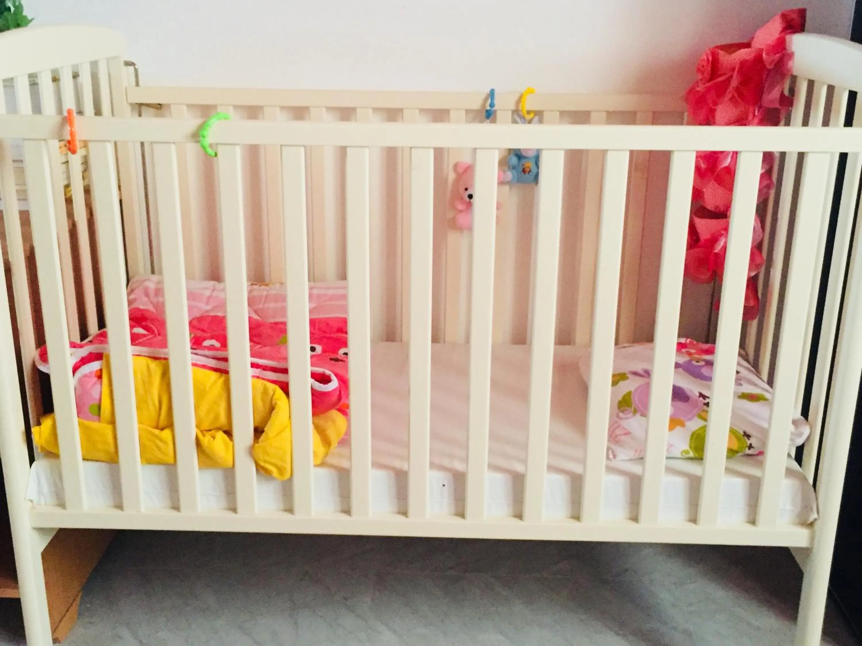 Kids's club, Bed in Khan Alsira - חאן אלסרה