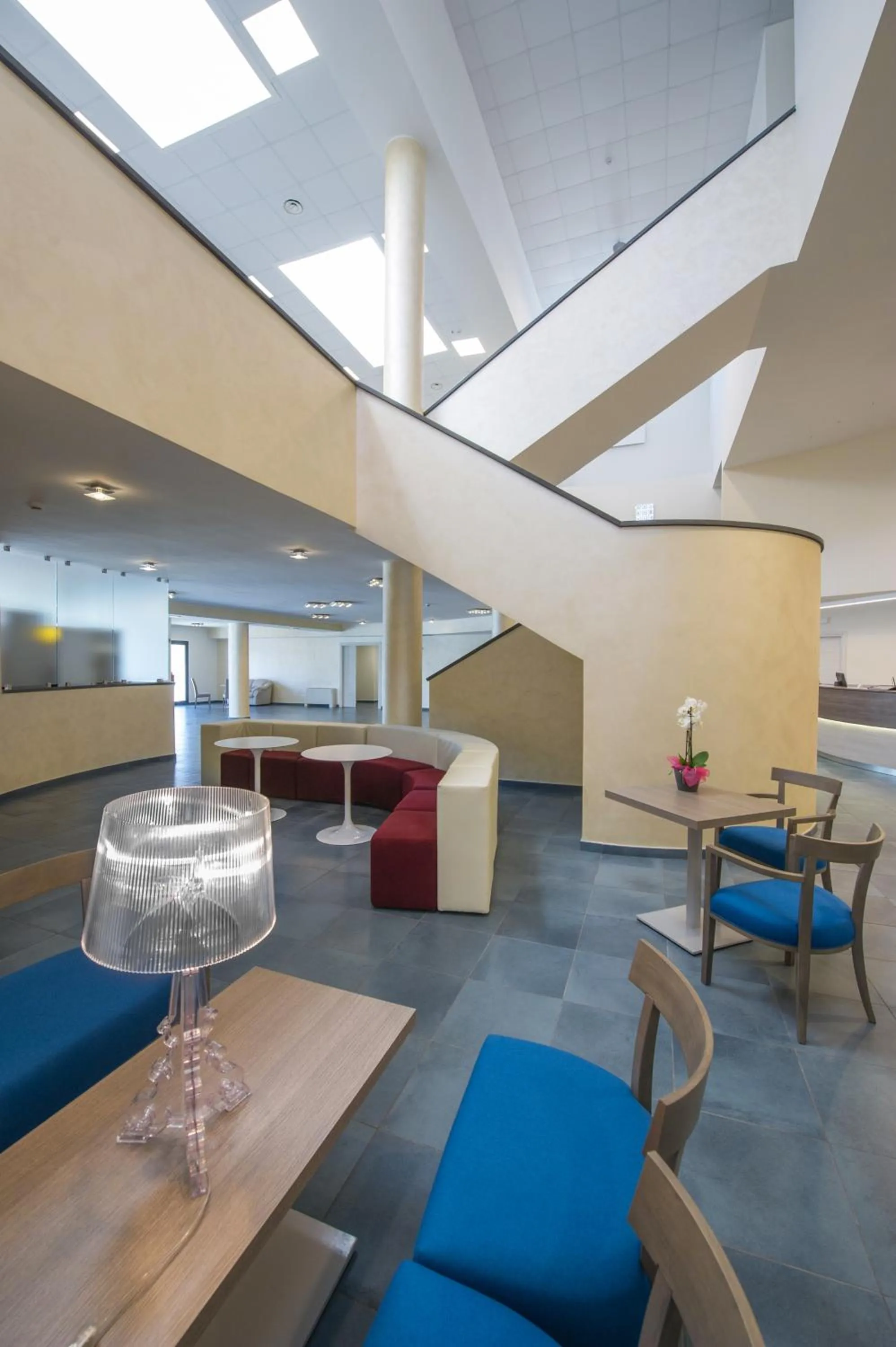Lobby or reception in Hotel Testani Colleferro