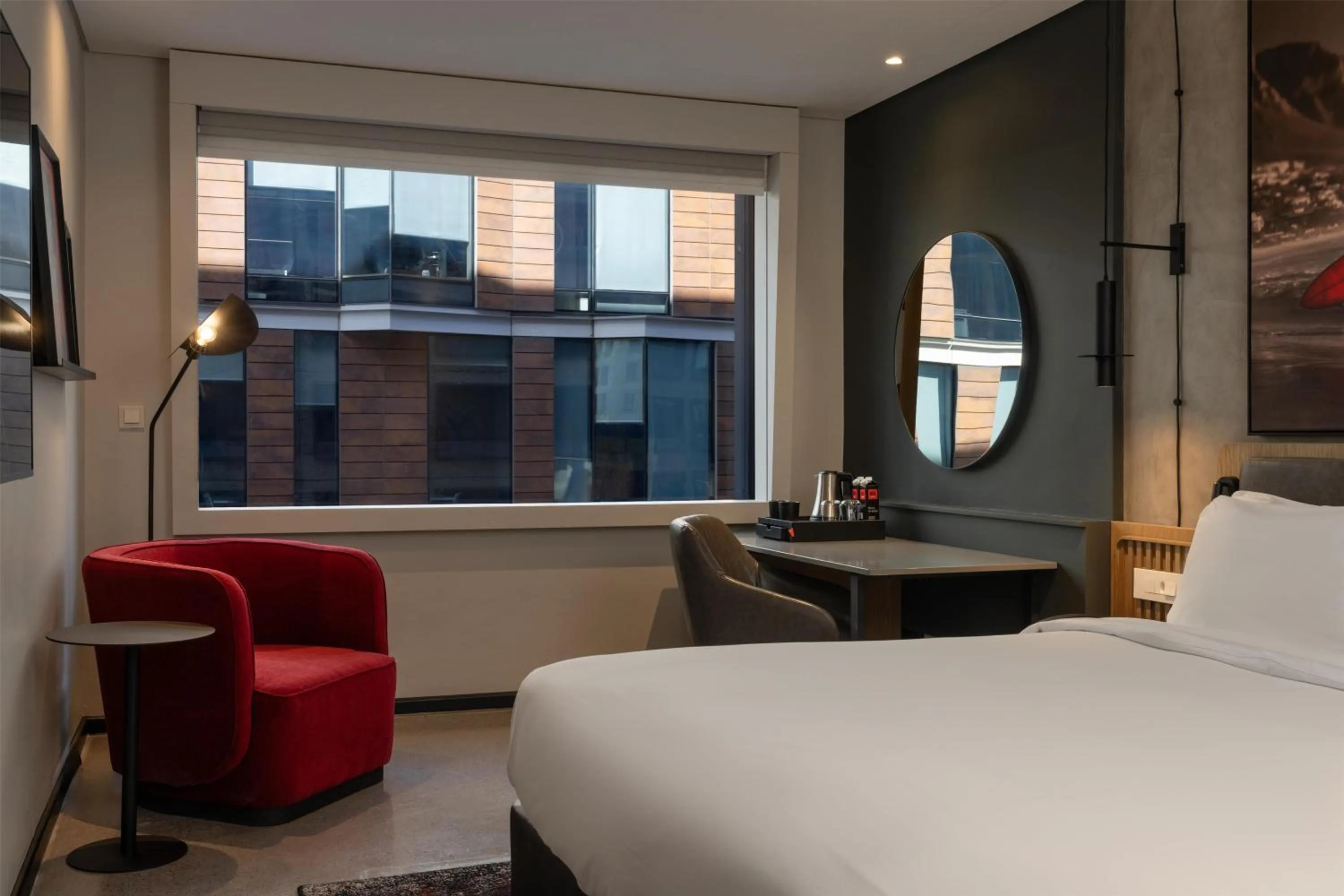 View (from property/room), Bed in Radisson RED Hotel V&A Waterfront Cape Town