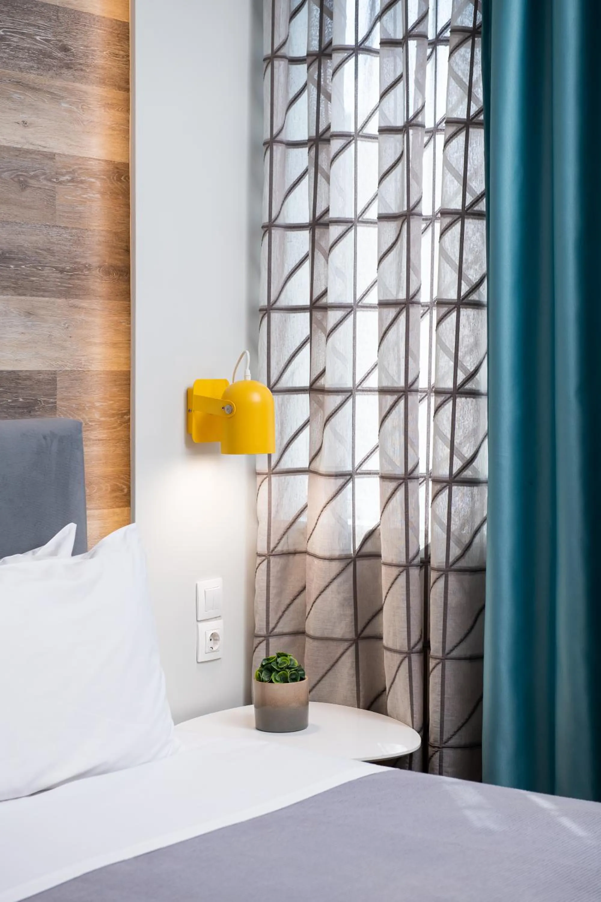 Bed in Enattica Syntagma Living