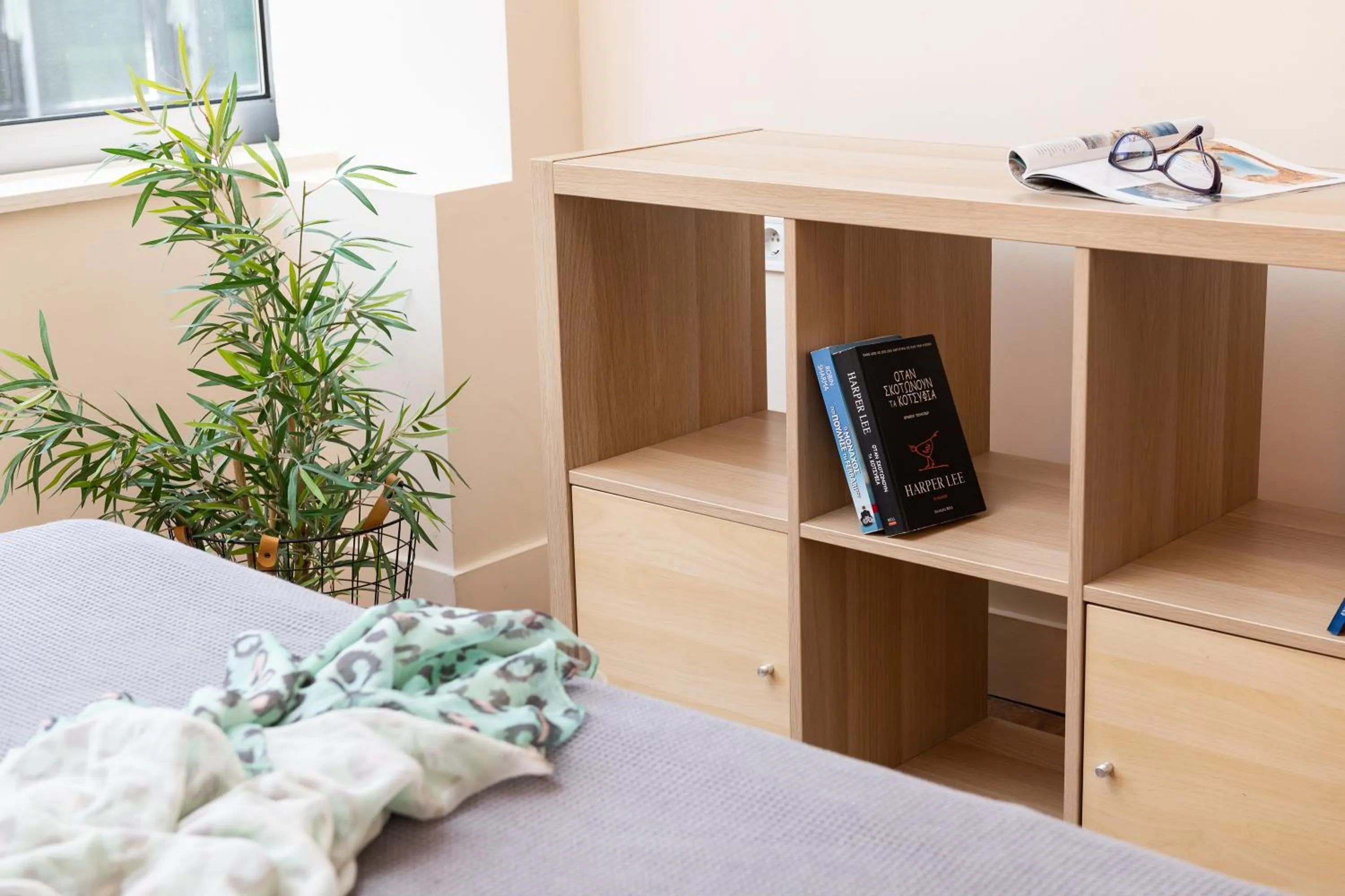 Bed in Enattica Syntagma Living