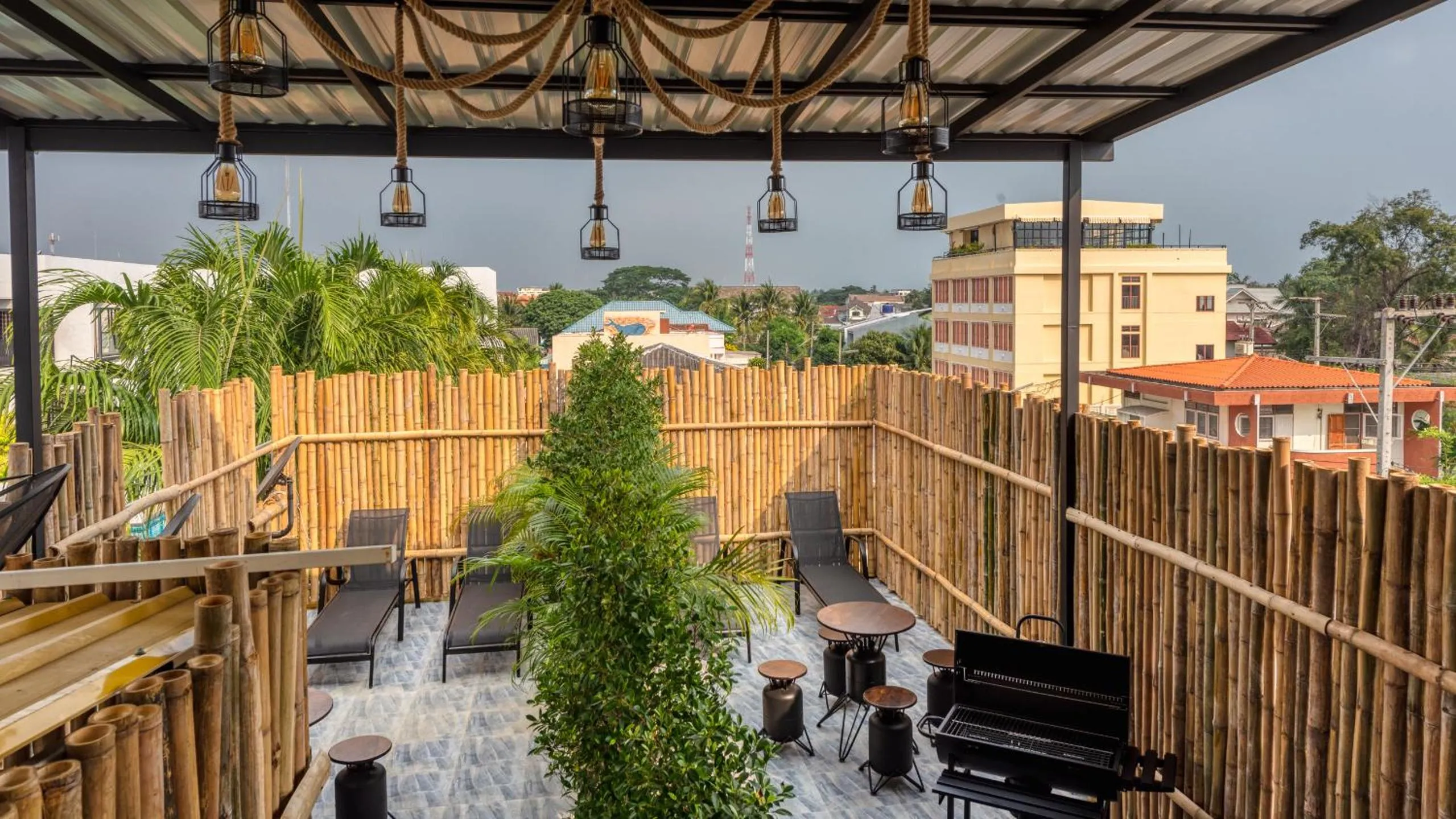 Lemon Loft Boutique Room