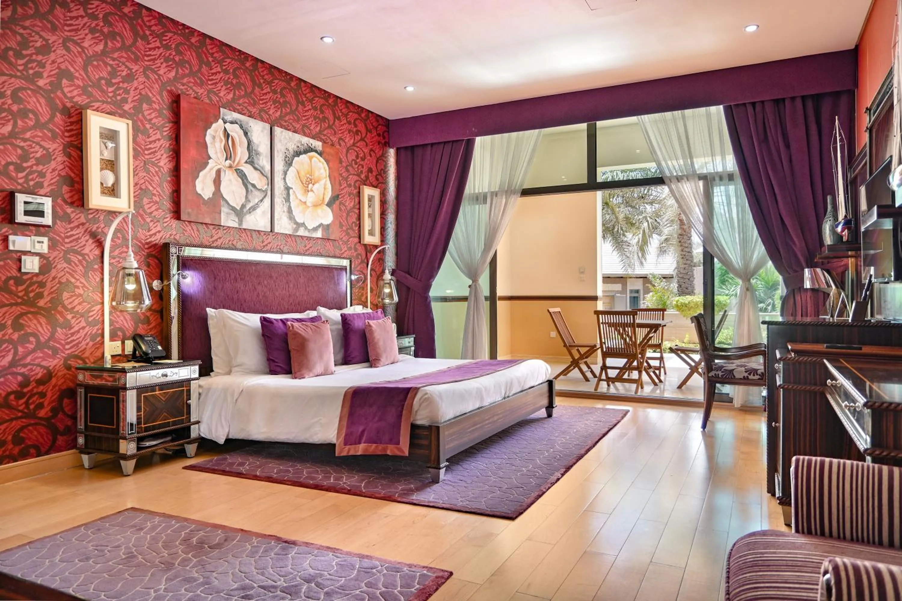 Bedroom, Bed in Palavra Resort