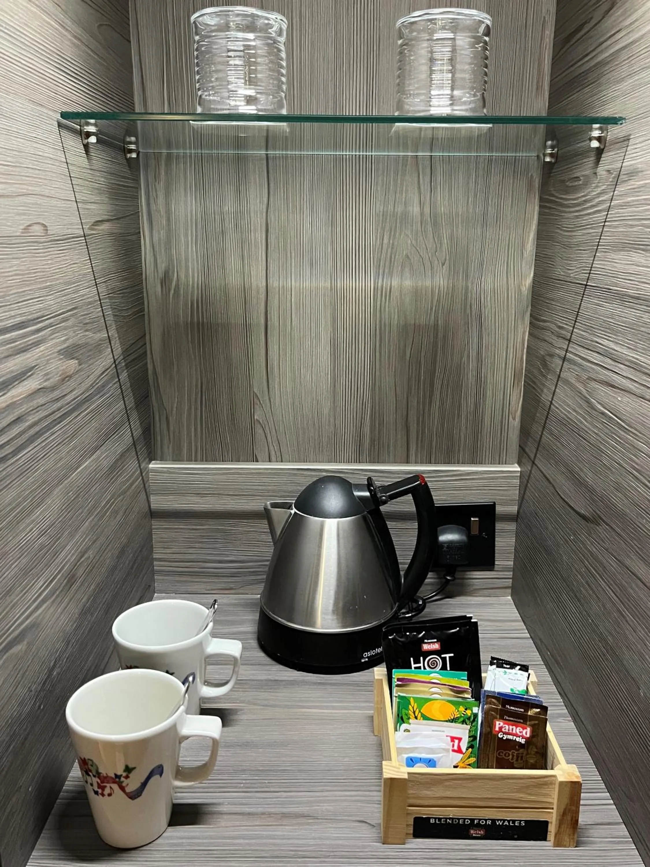 Coffee/tea facilities in Hotel Indigo - Cardiff by IHG