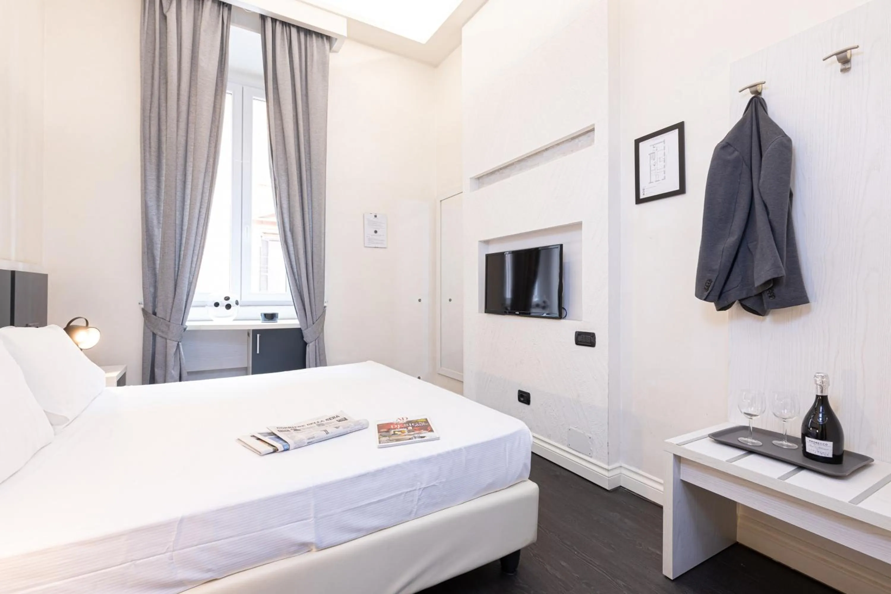 Bedroom, Bed in Spagna Boutique