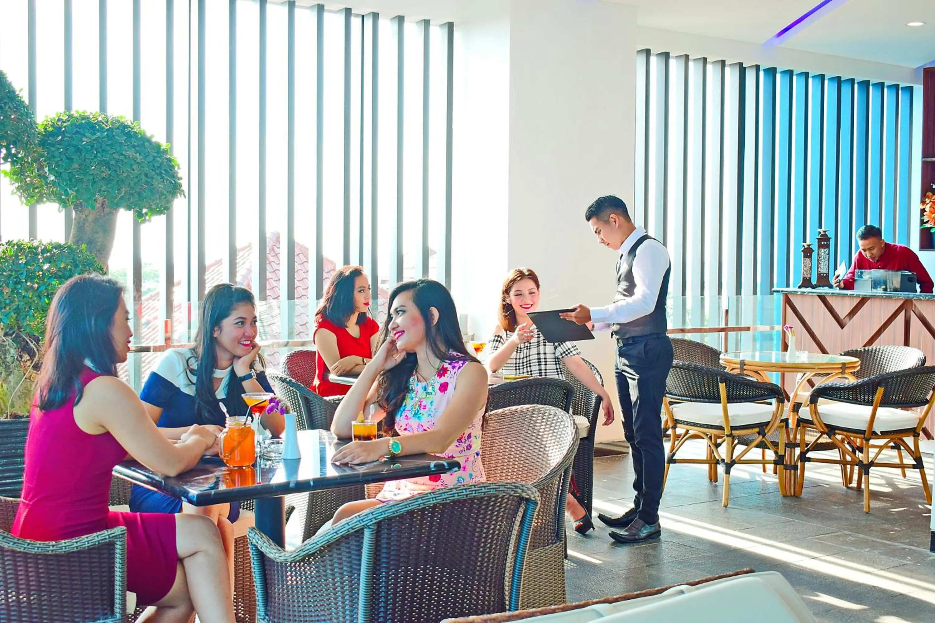 Swimming pool in Arthama Hotels Makassar