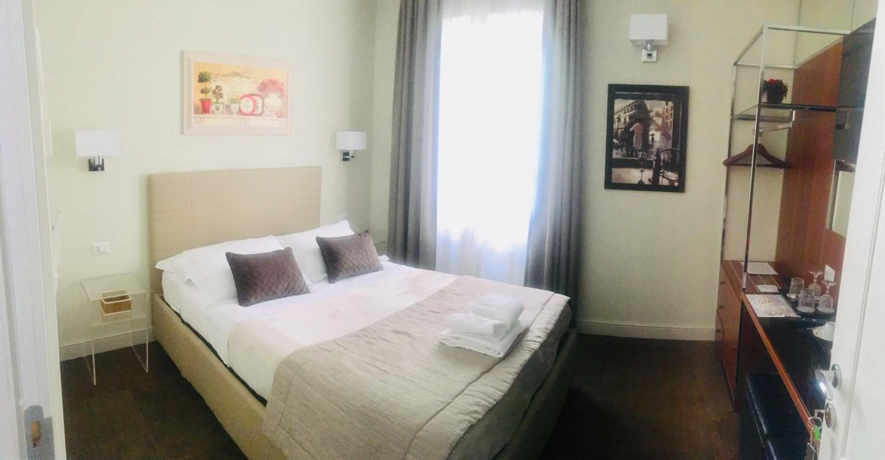 Bedroom, Bed in Piazza Venezia Grand Suite