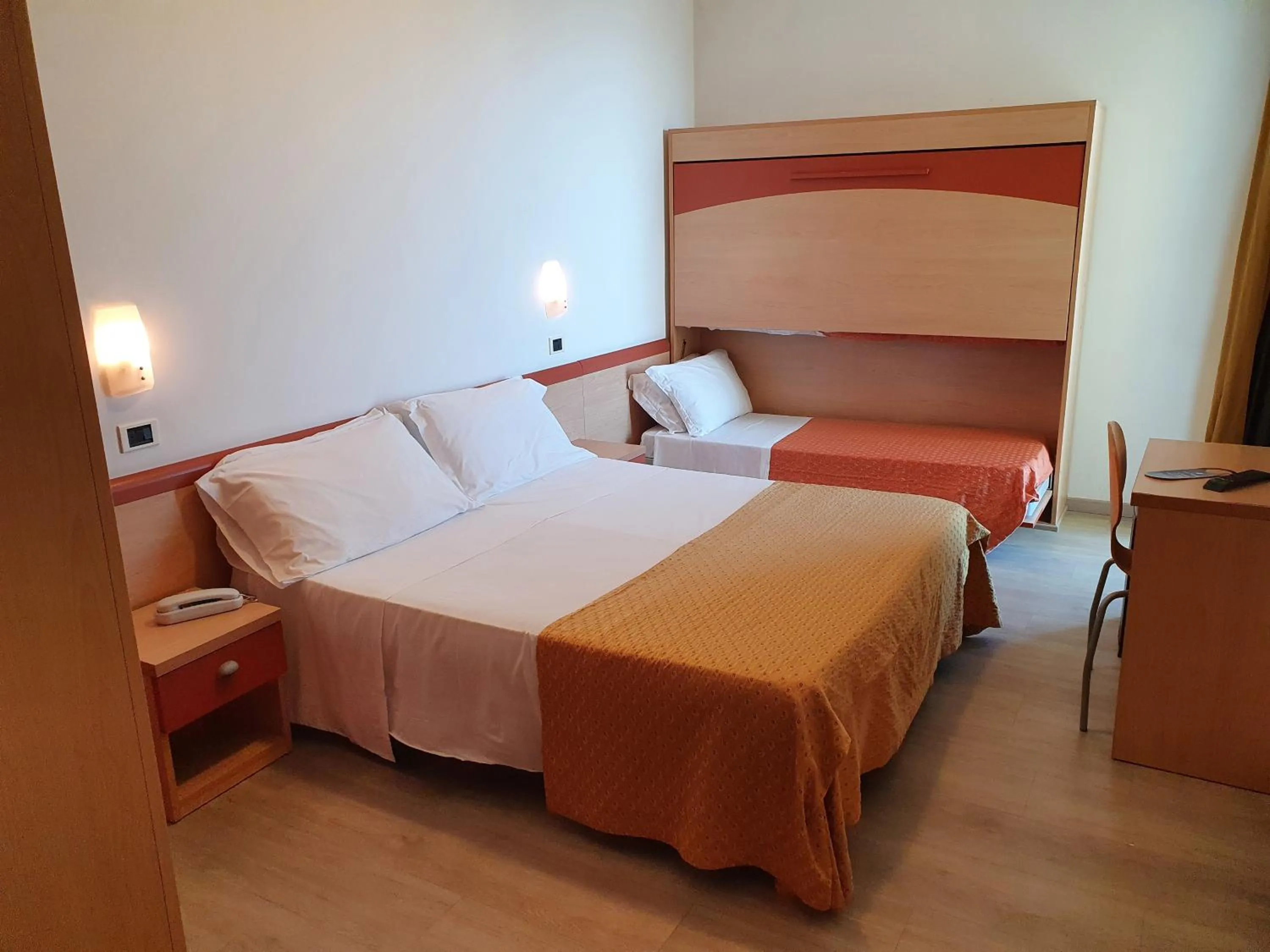 Photo of the whole room, Bed in Hotel Tilmar