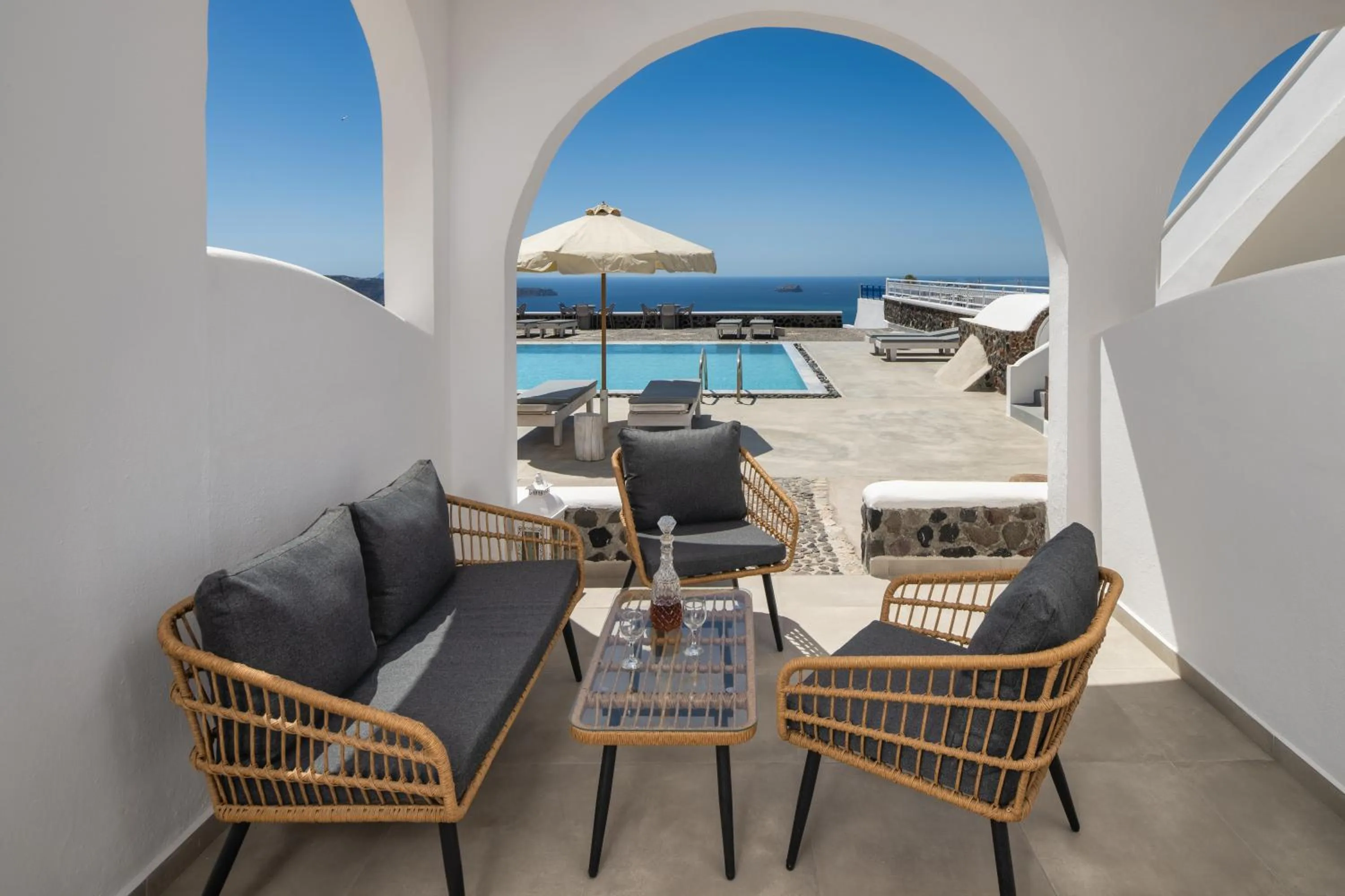 Balcony/Terrace in Villa Thiranthemis