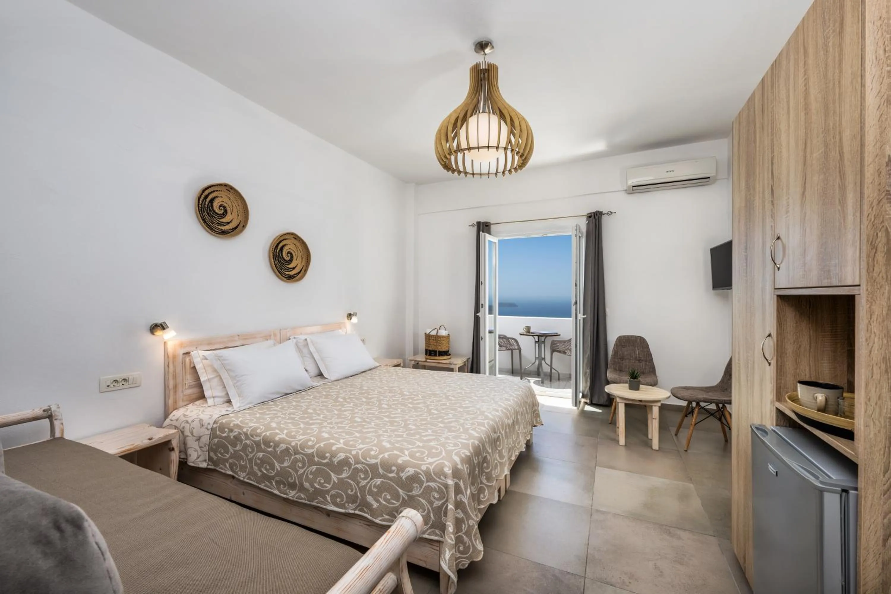 Bedroom, Bed in Villa Thiranthemis