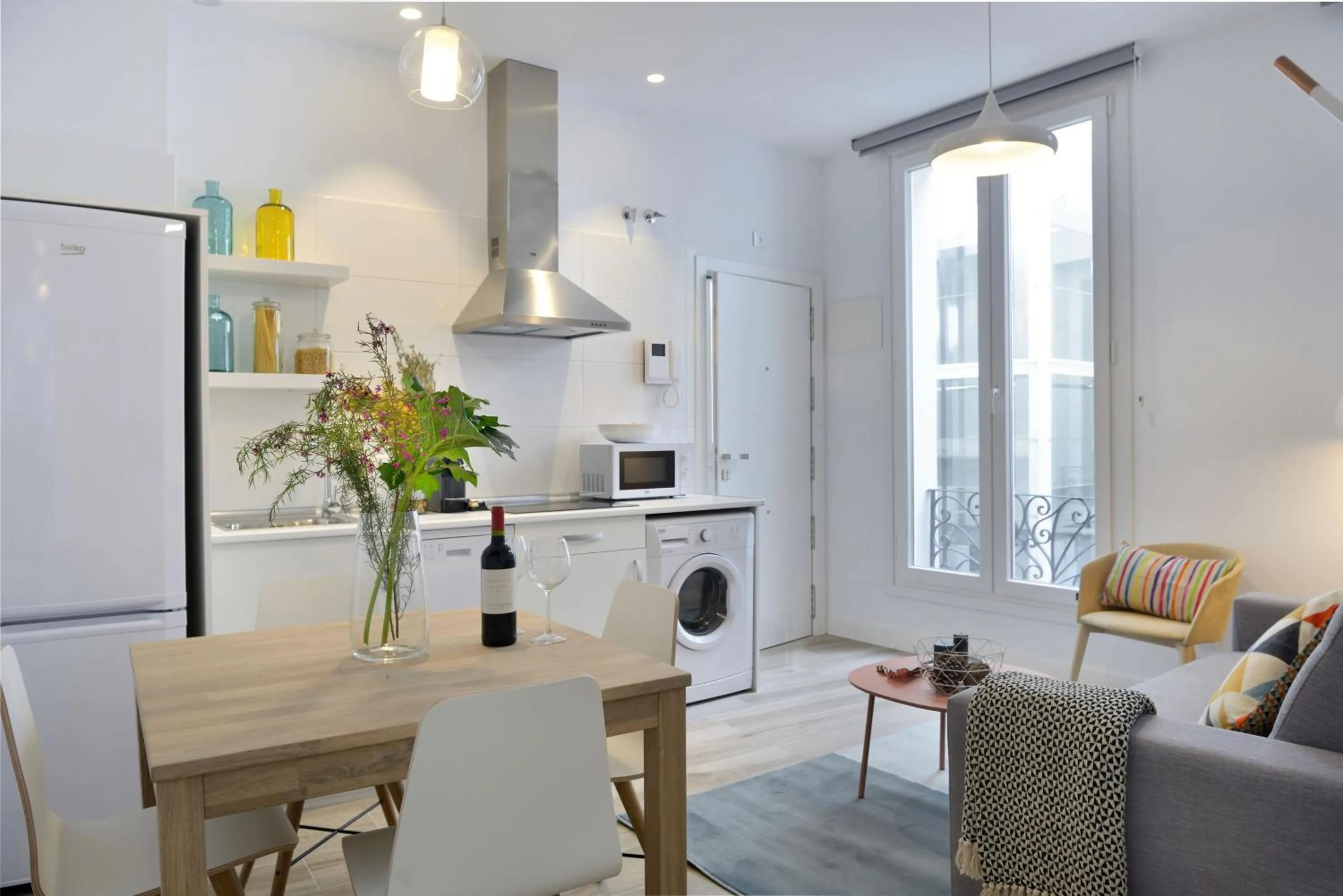 Property building in nQn Aparts & Suites Madrid