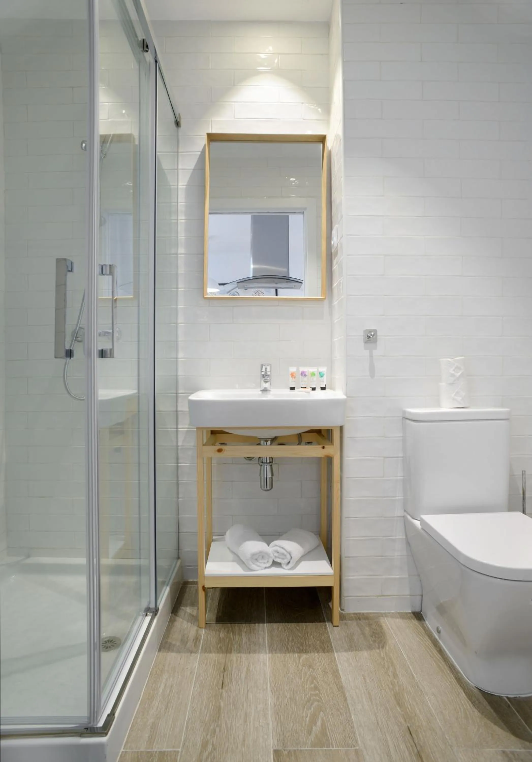 Property building in nQn Aparts & Suites Madrid