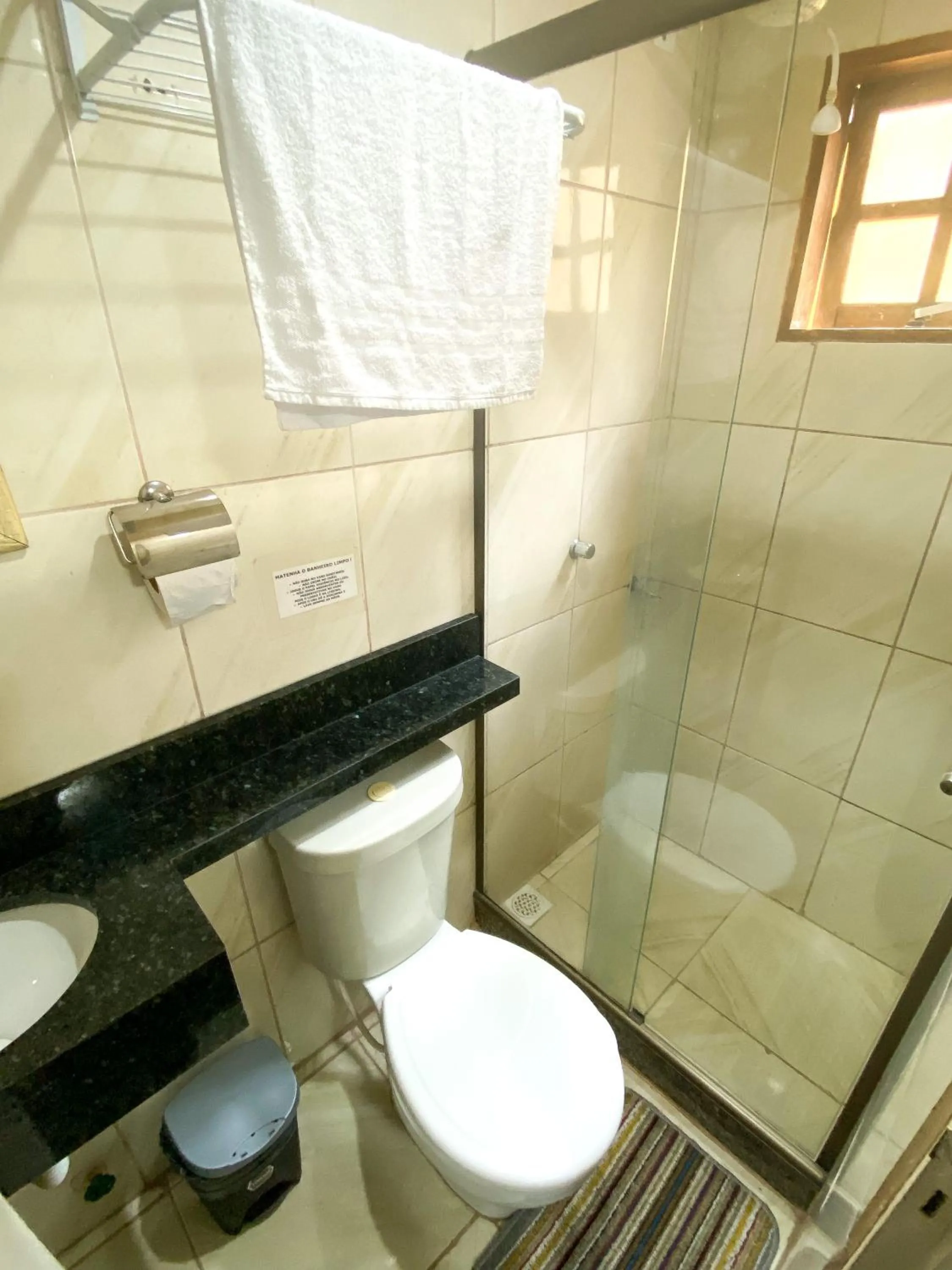 Bathroom in Pousada Village Rio Centro