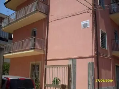 Facade/entrance in Lo Statere d' Argento