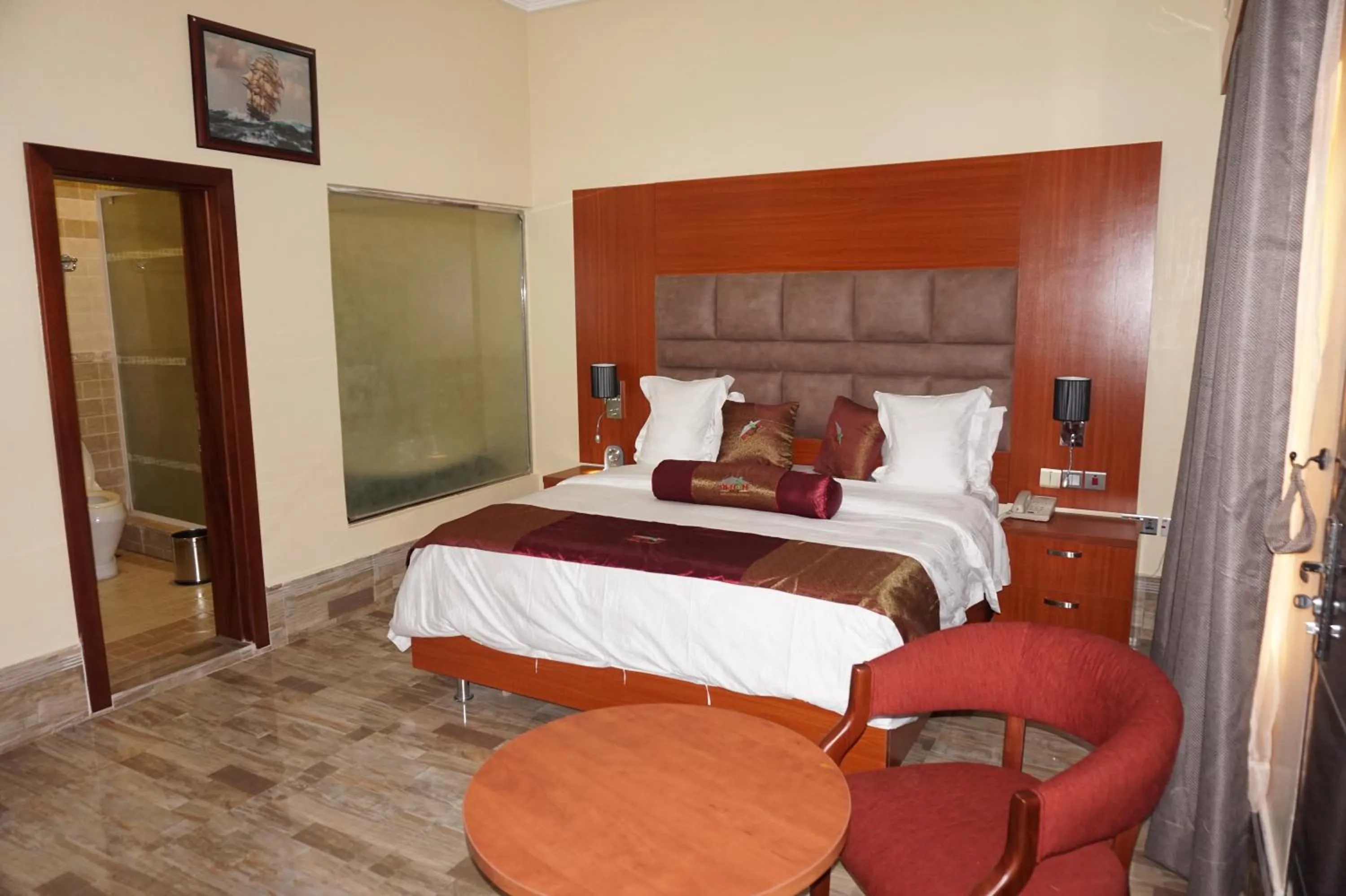 Bed in Aenon Suites Oshogbo