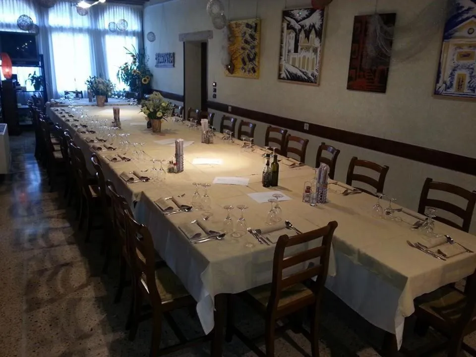 Restaurant/places to eat in Ristorante Pizzeria al Mondo