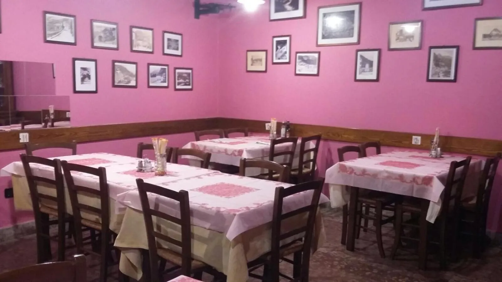 Restaurant/places to eat in Ristorante Pizzeria al Mondo