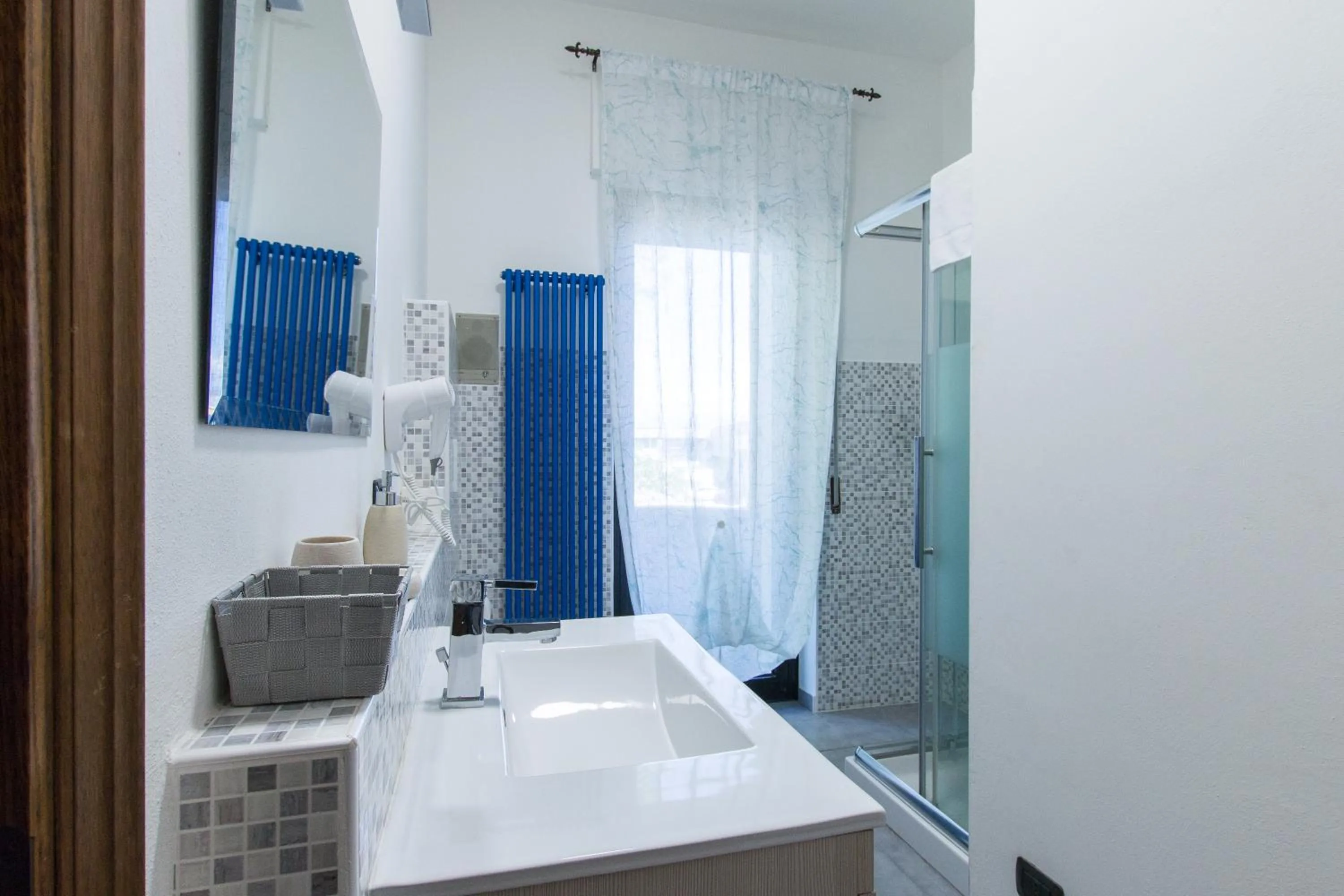 Bathroom in Villa Boninsegna - Wine Enoteca Verdi -