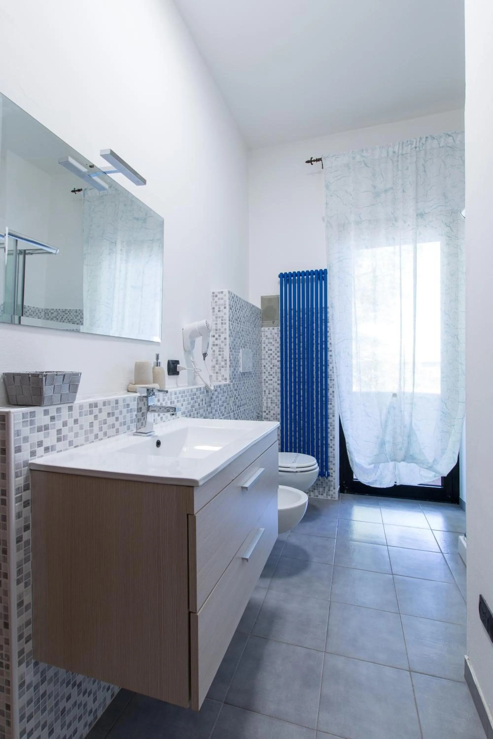 Bathroom in Villa Boninsegna - Wine Enoteca Verdi -