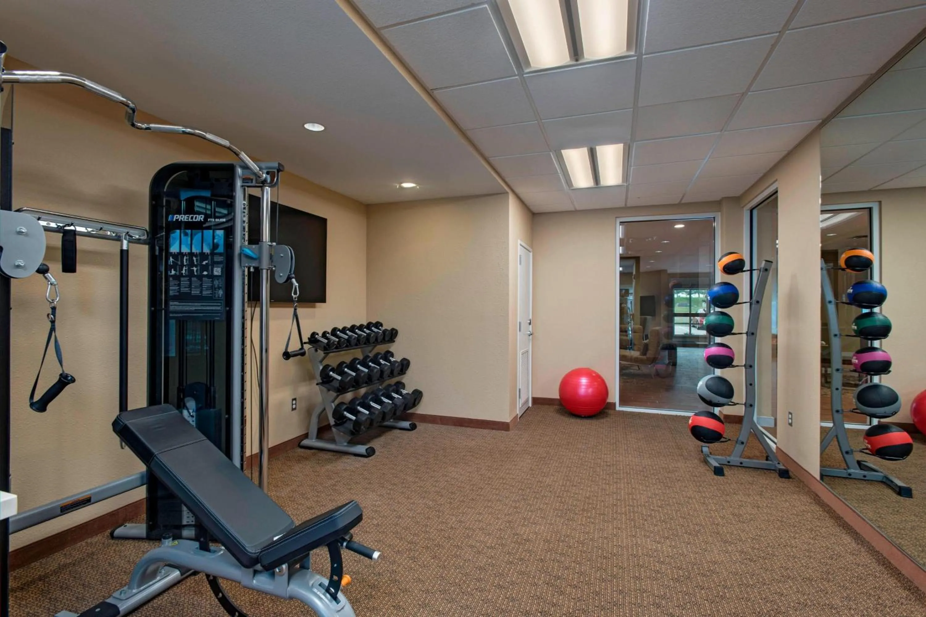 Fitness centre/facilities in TownePlace Suites by Marriott Columbia