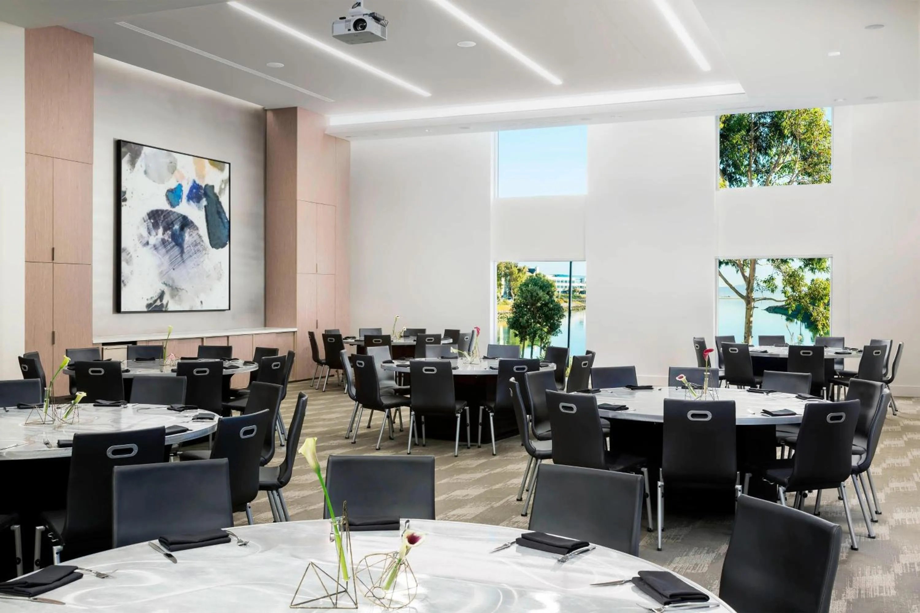 Meeting/conference room in AC Hotel by Marriott San Francisco Airport/Oyster Point Waterfront