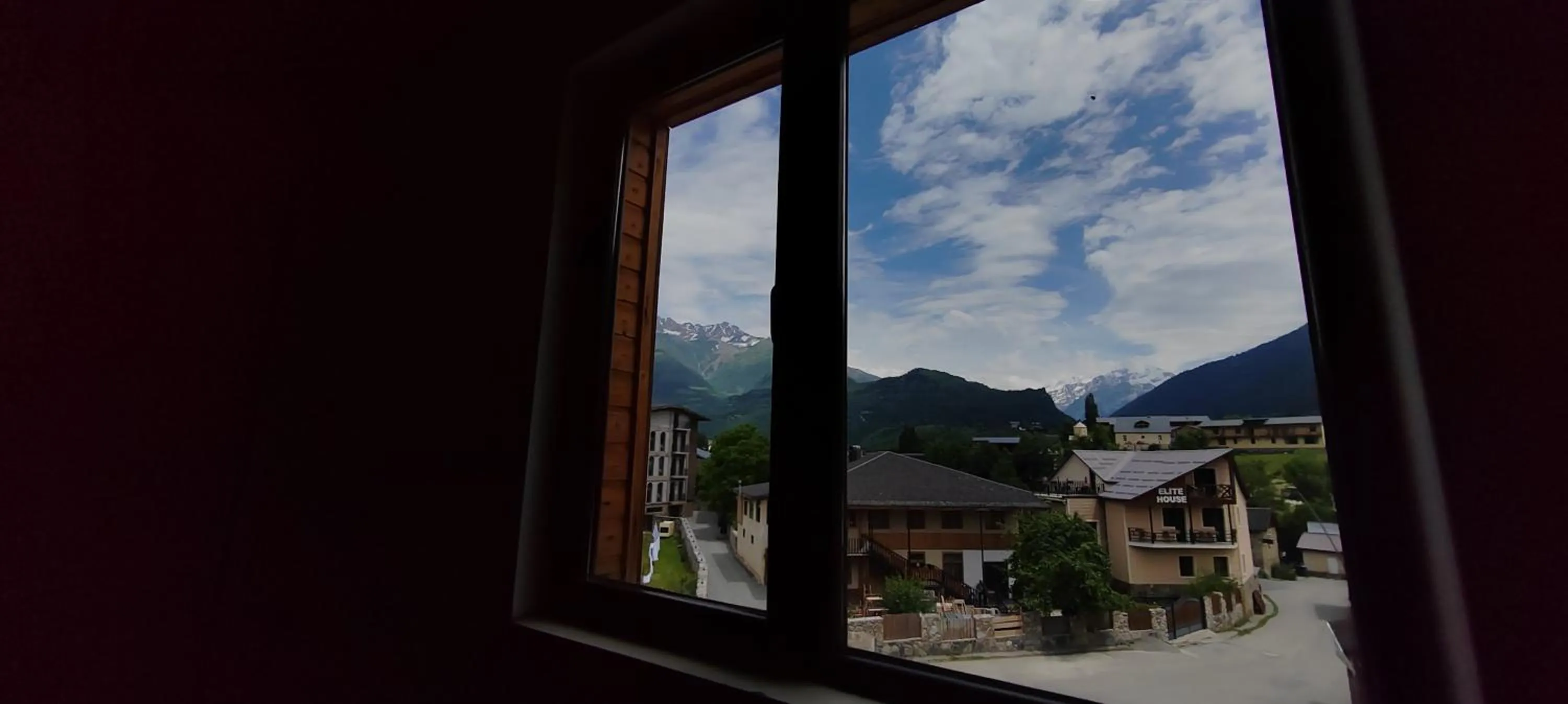 Mountain view in Hotel Svanseti