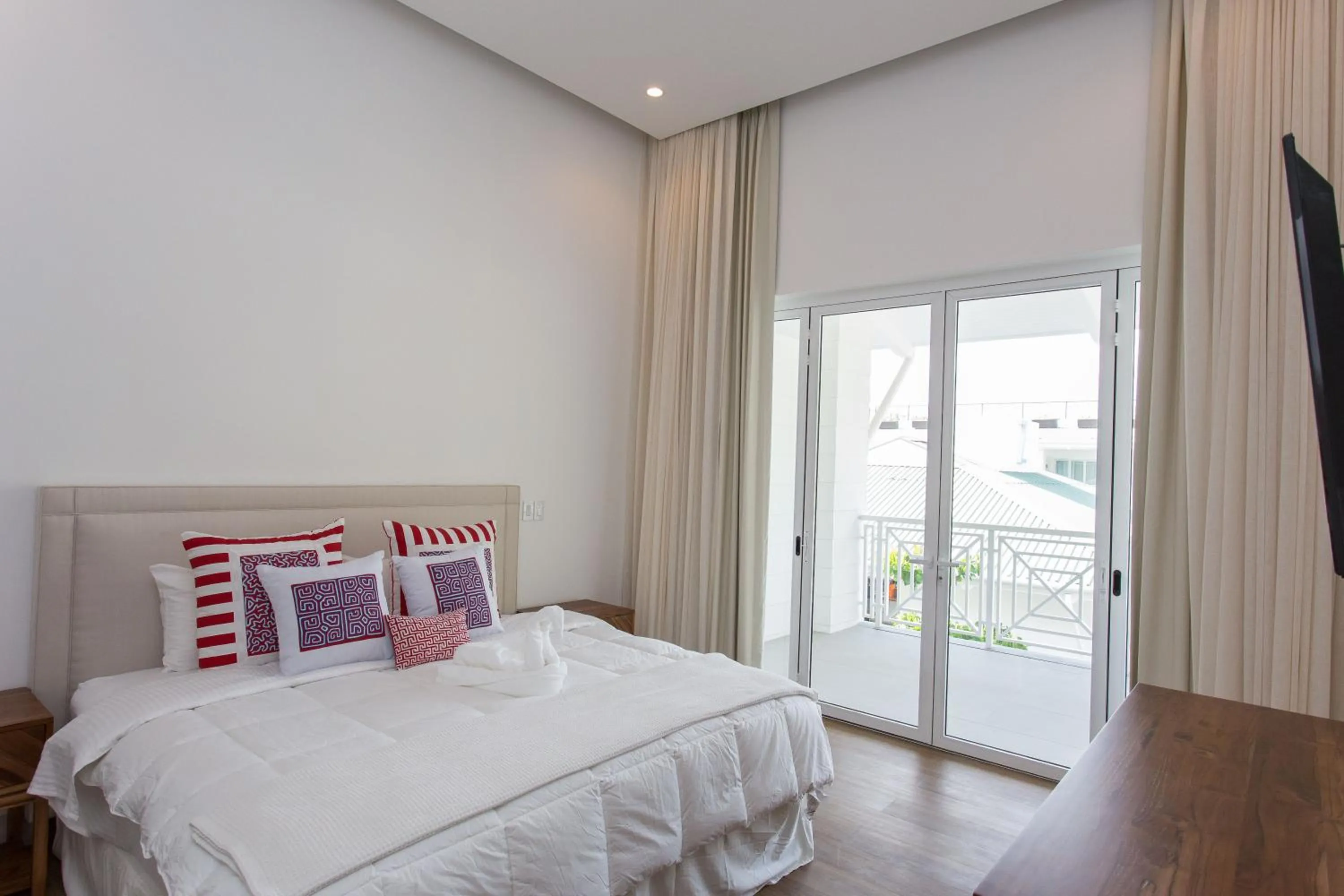 Day in Las Villas Marina Pez Vela