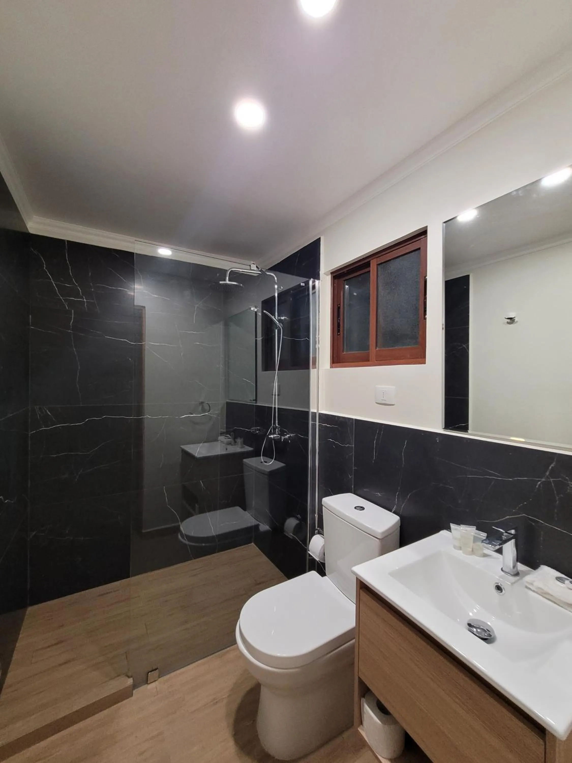 Bathroom in Hotel El Tesoro de Elqui