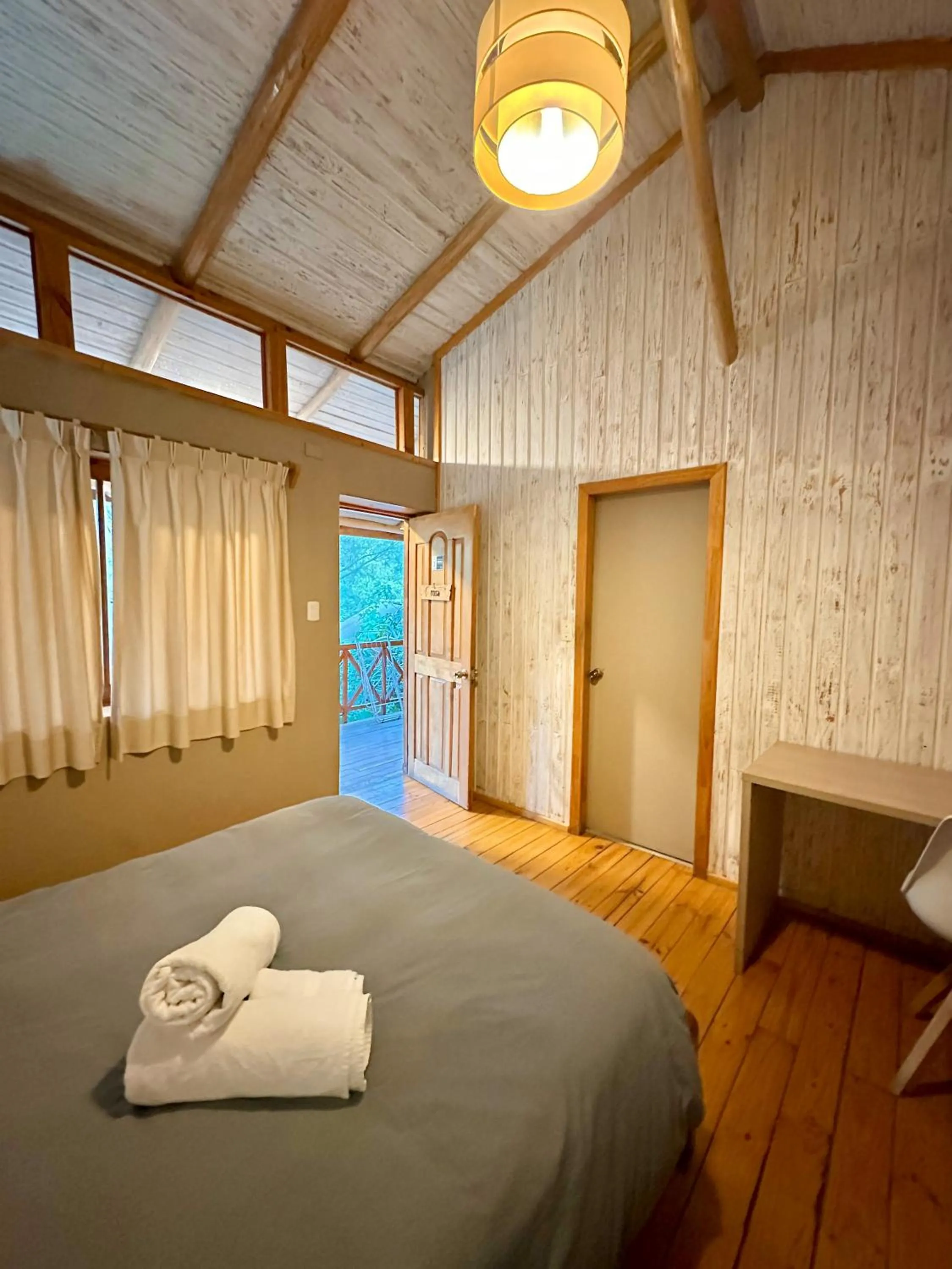 Bed in Hotel El Tesoro de Elqui