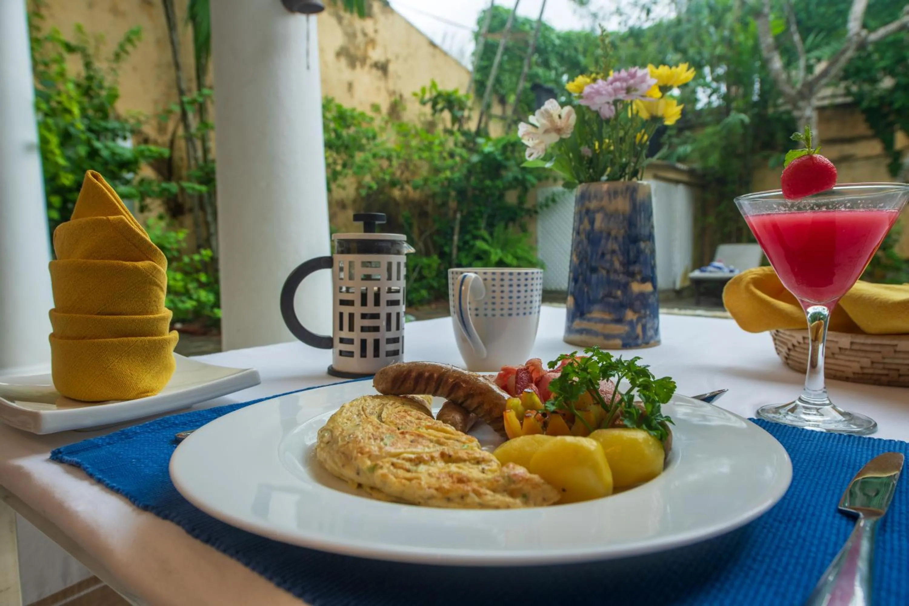 English/Irish breakfast in 32 Middle Street - 03 Bedrooms villa with private pool