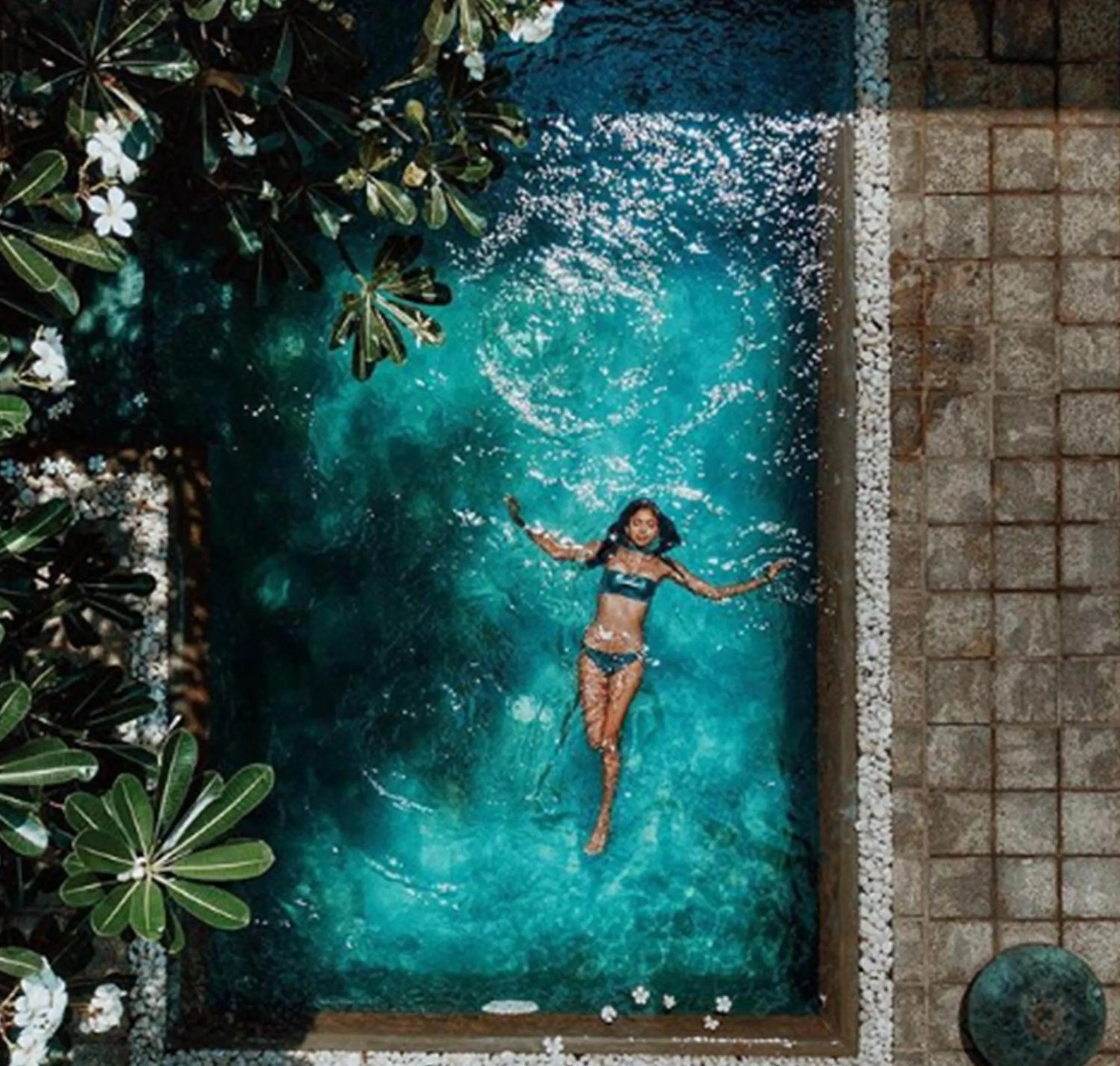 Swimming pool in 32 Middle Street - 03 Bedrooms villa with private pool