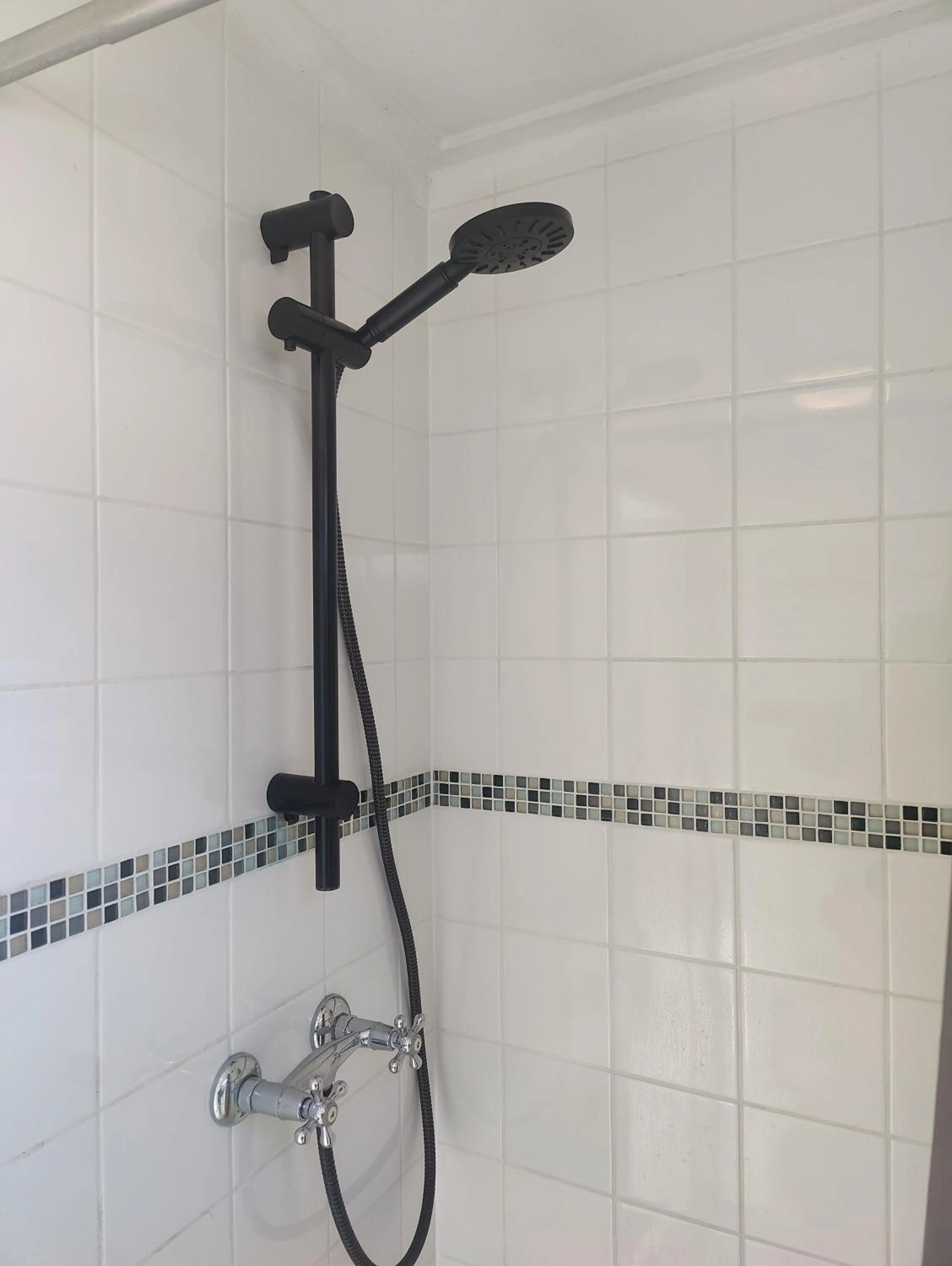 Shower in B&B Saense huisje