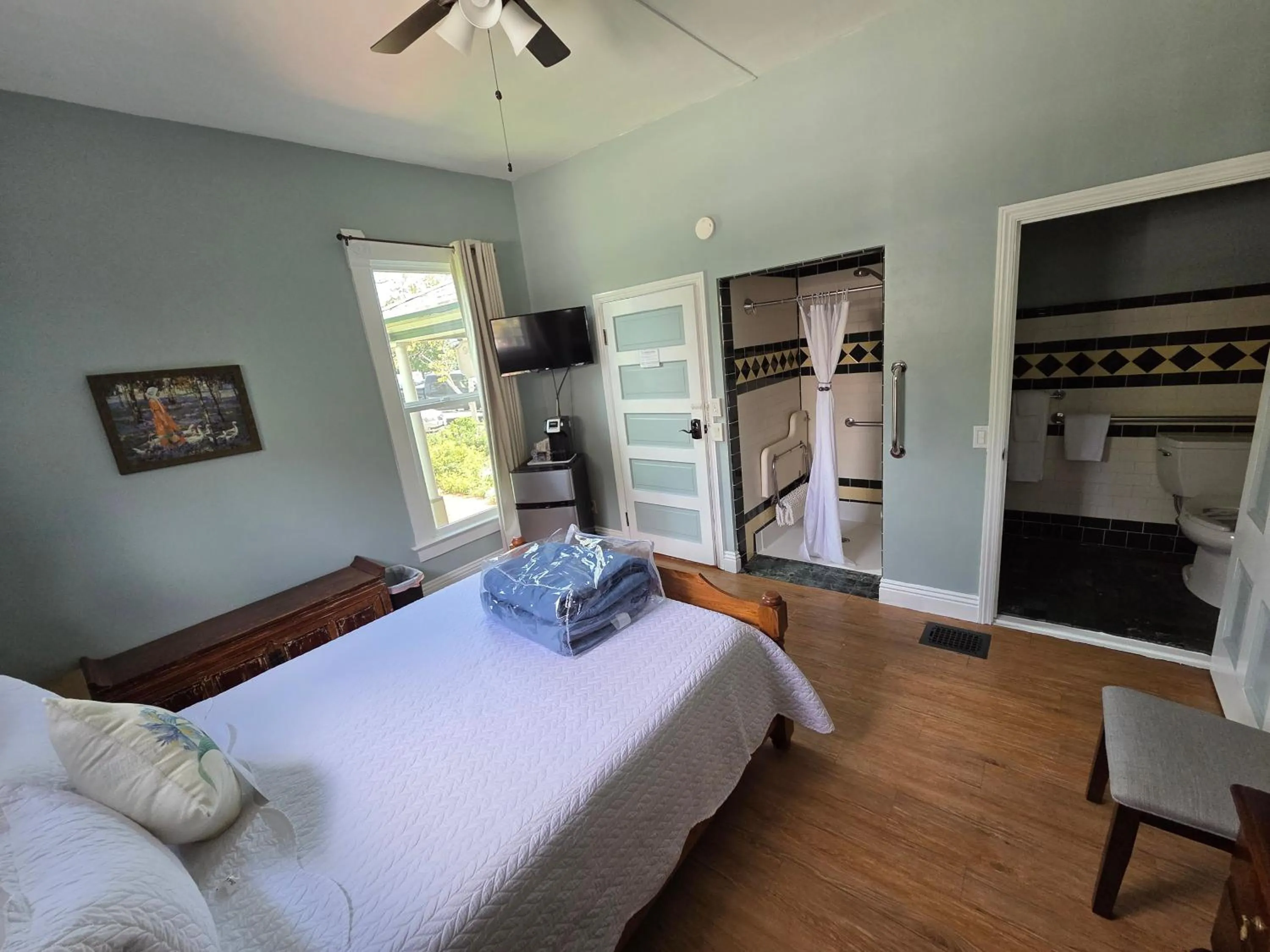 Bed in Cherokee Lodge