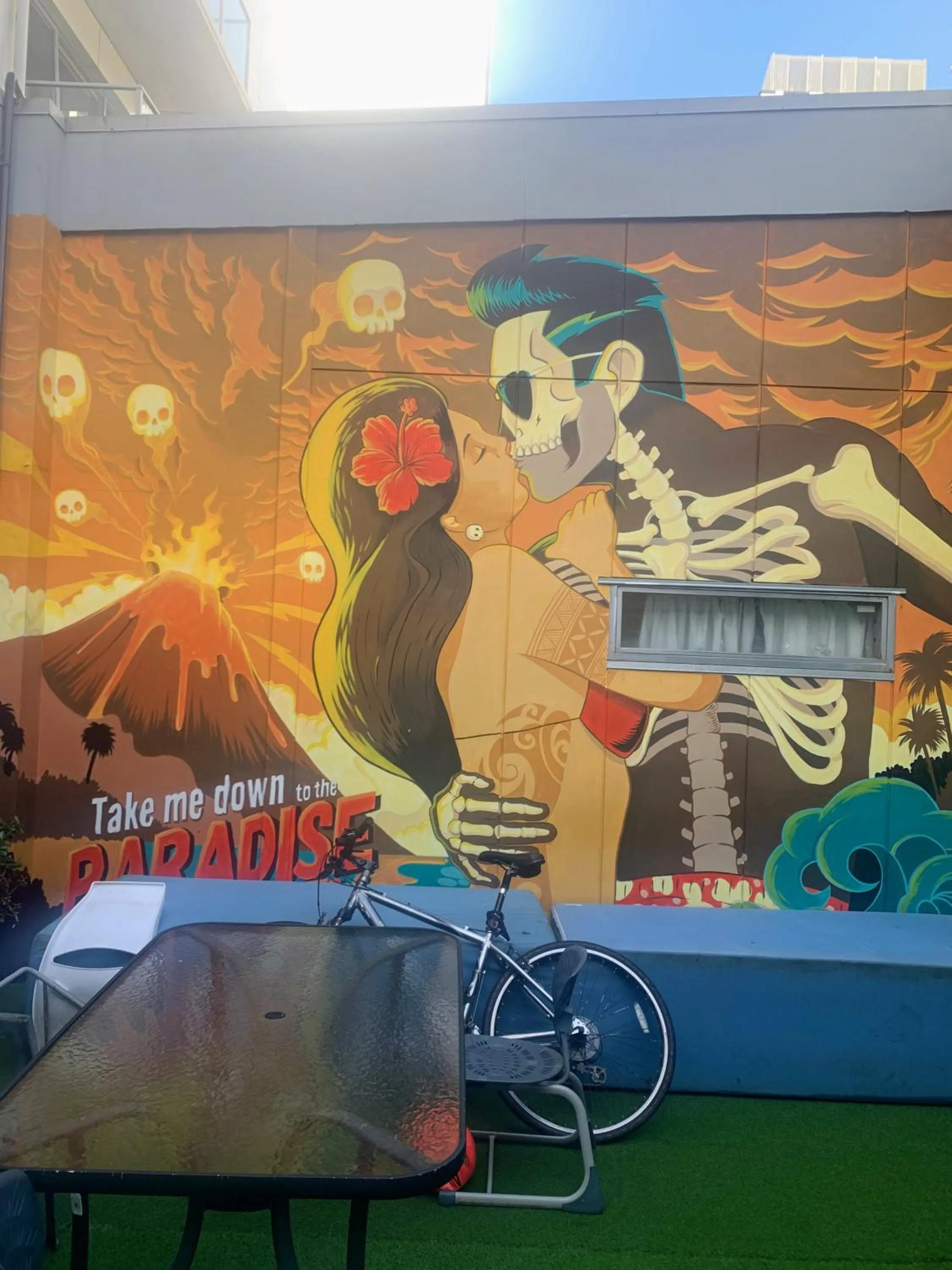 Inner courtyard view in Metro Adventurer Backpackers