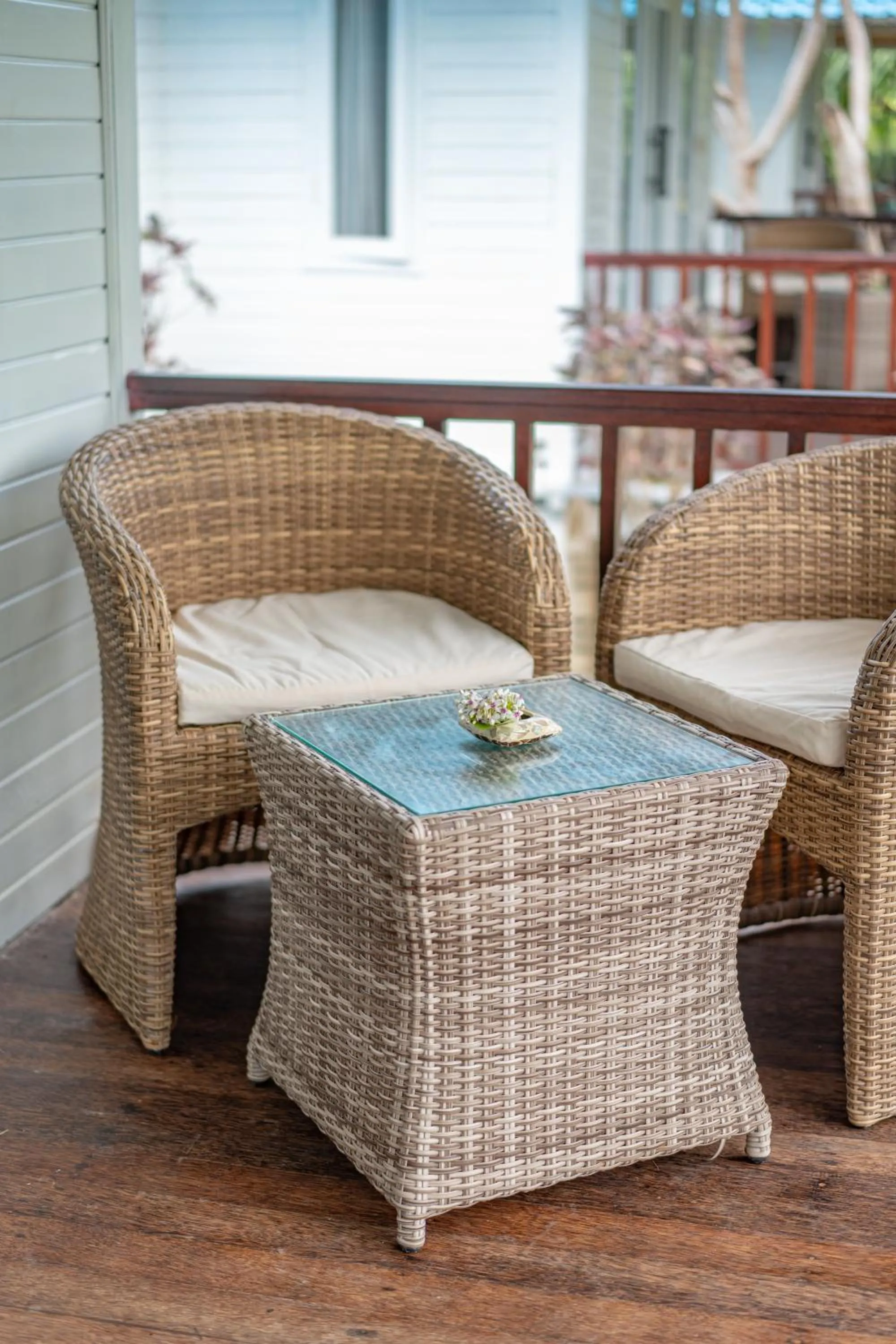 Patio in The Cubang Hut's Lembongan