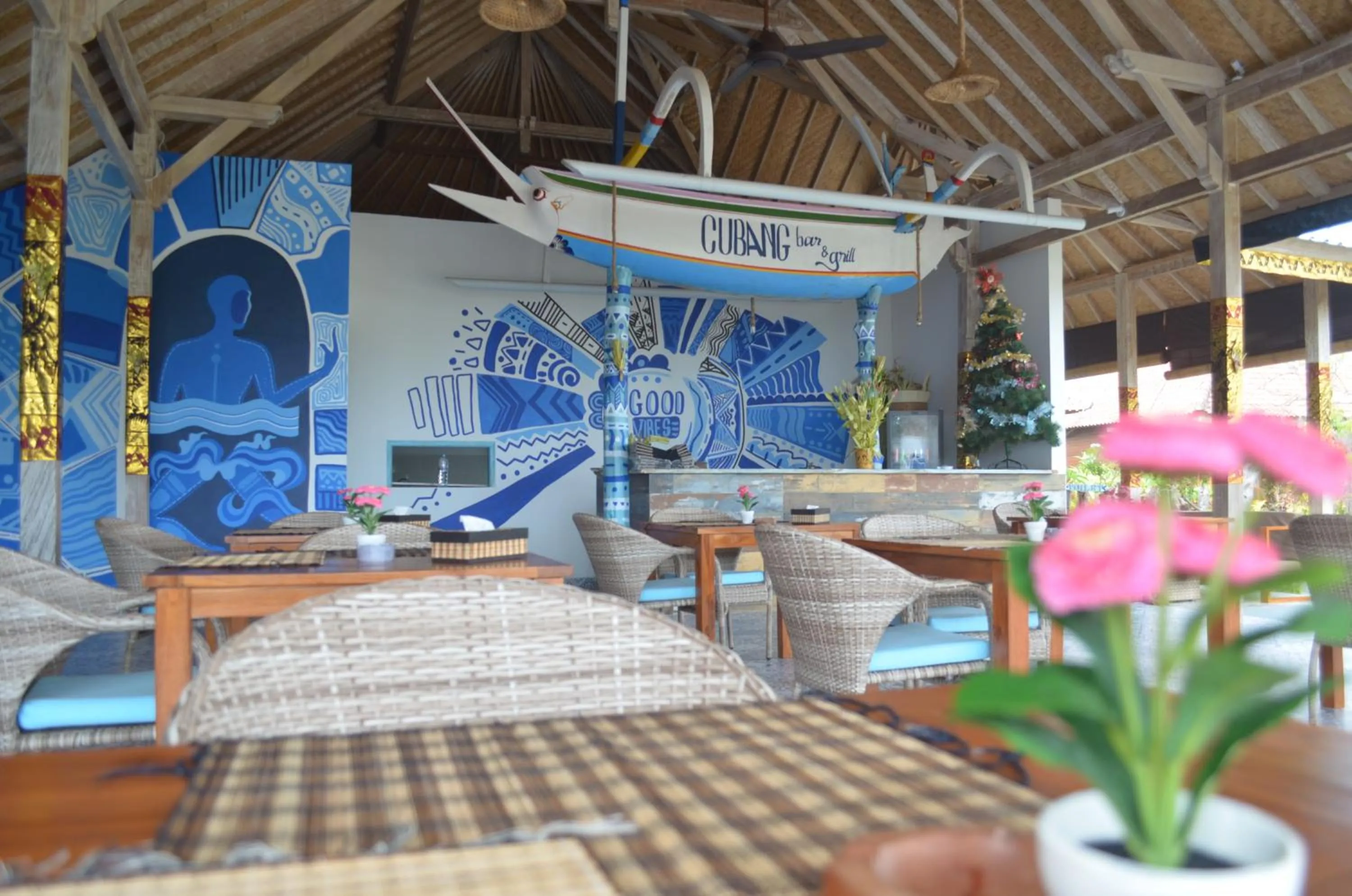 Restaurant/places to eat in The Cubang Hut's Lembongan