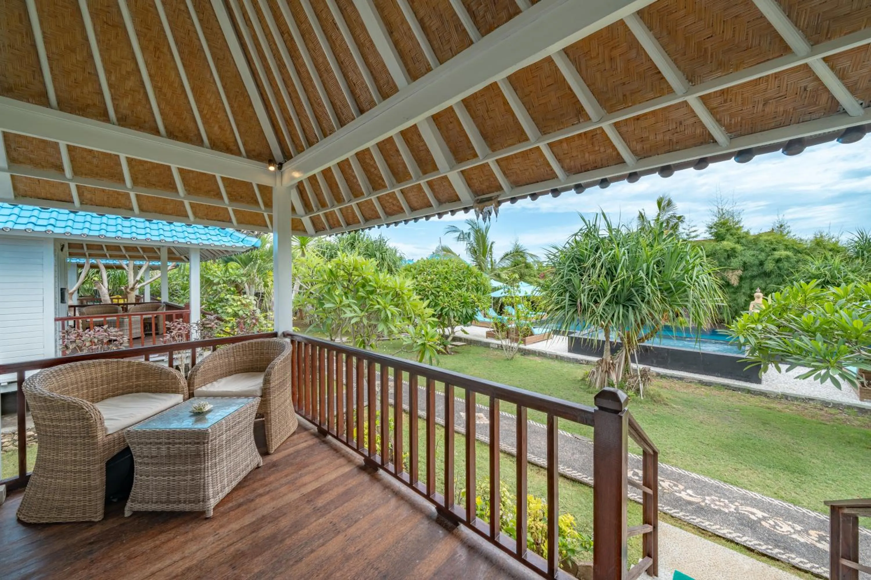 Balcony/Terrace in The Cubang Hut's Lembongan