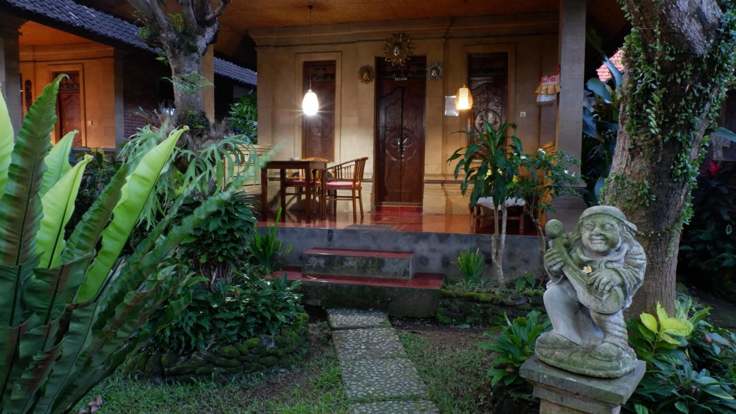 Garden in Hai Homestay
