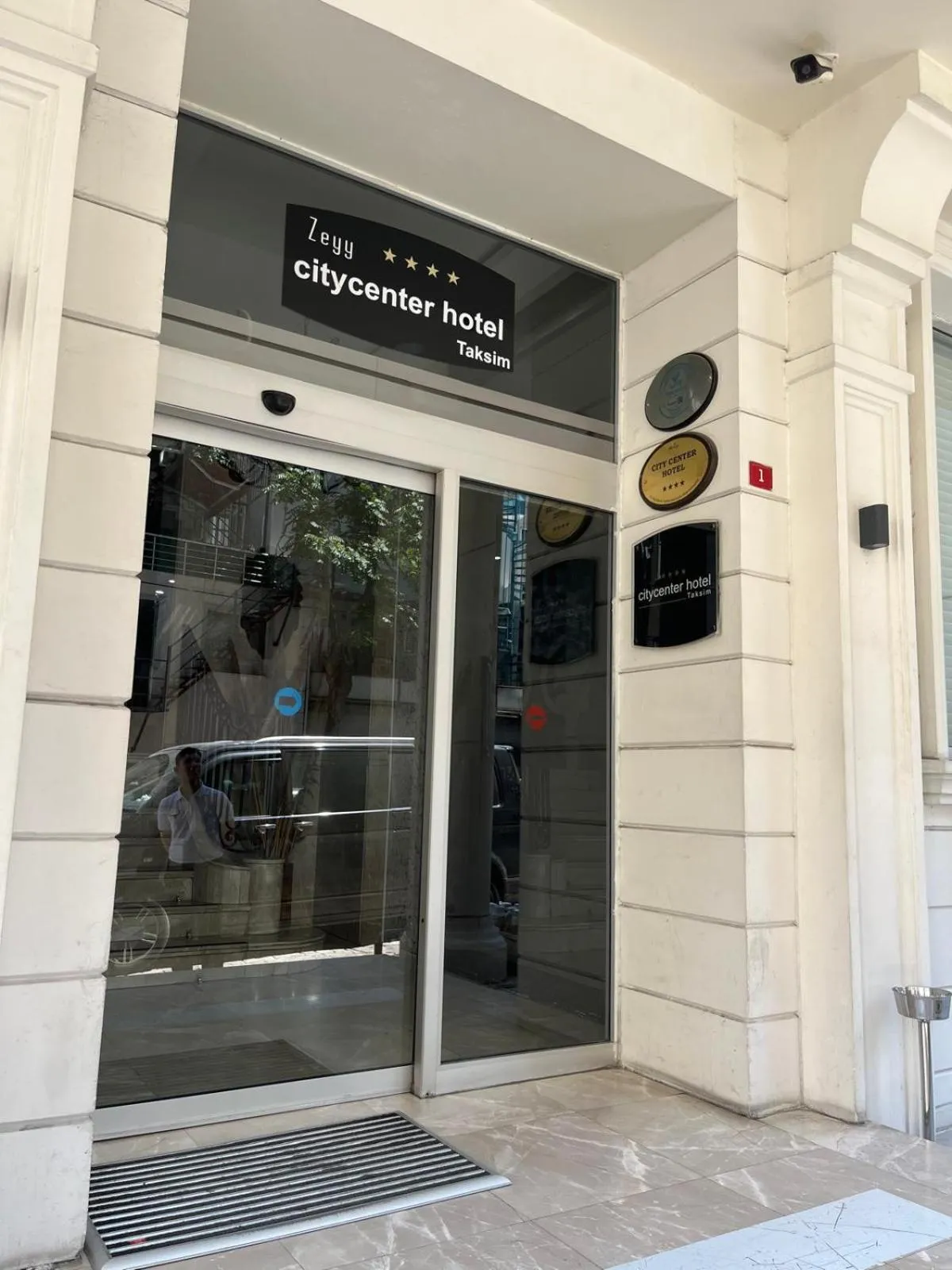 Facade/entrance in City Center Hotel Taksim İstanbul