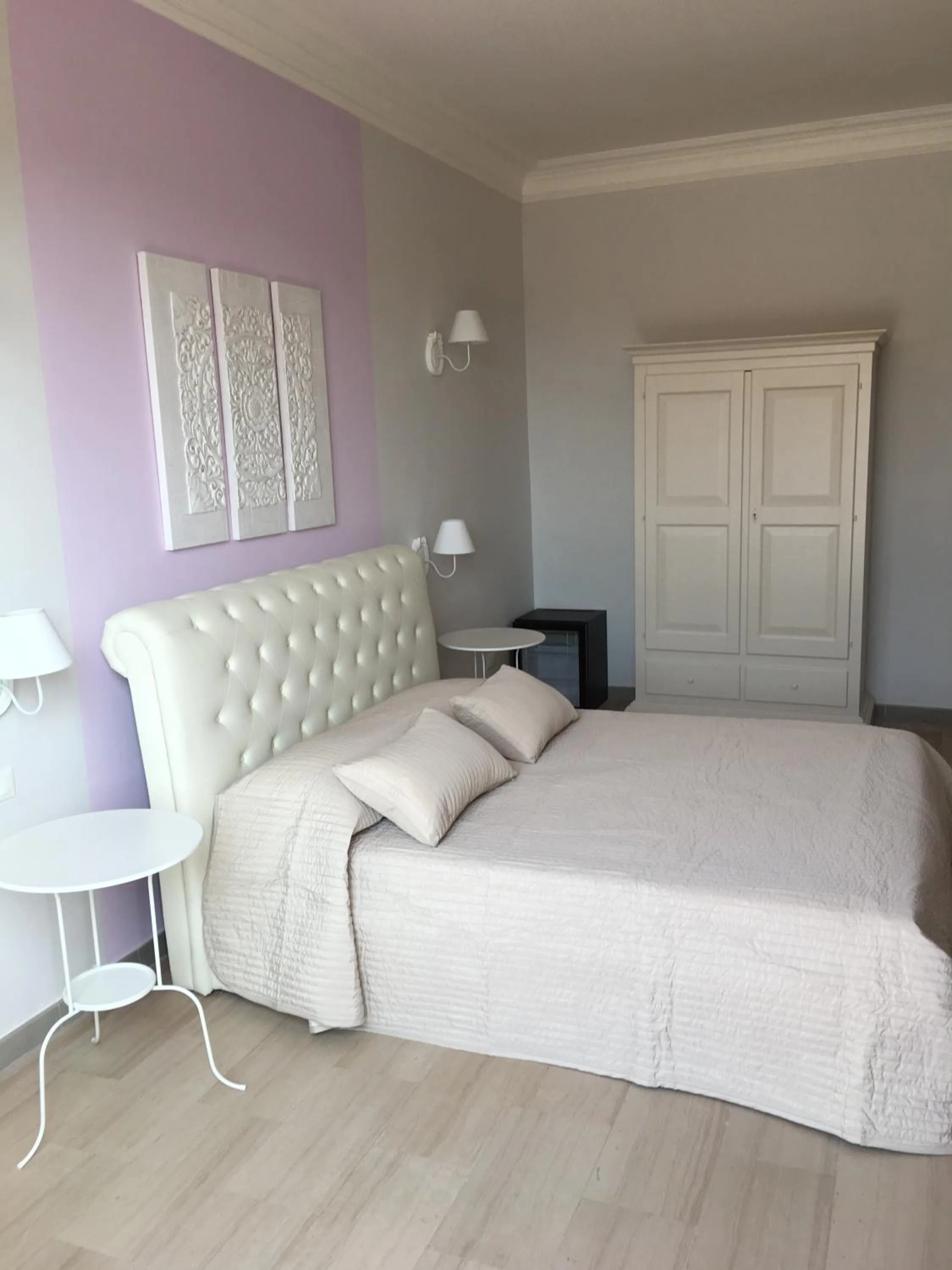Simonetta's Rooms