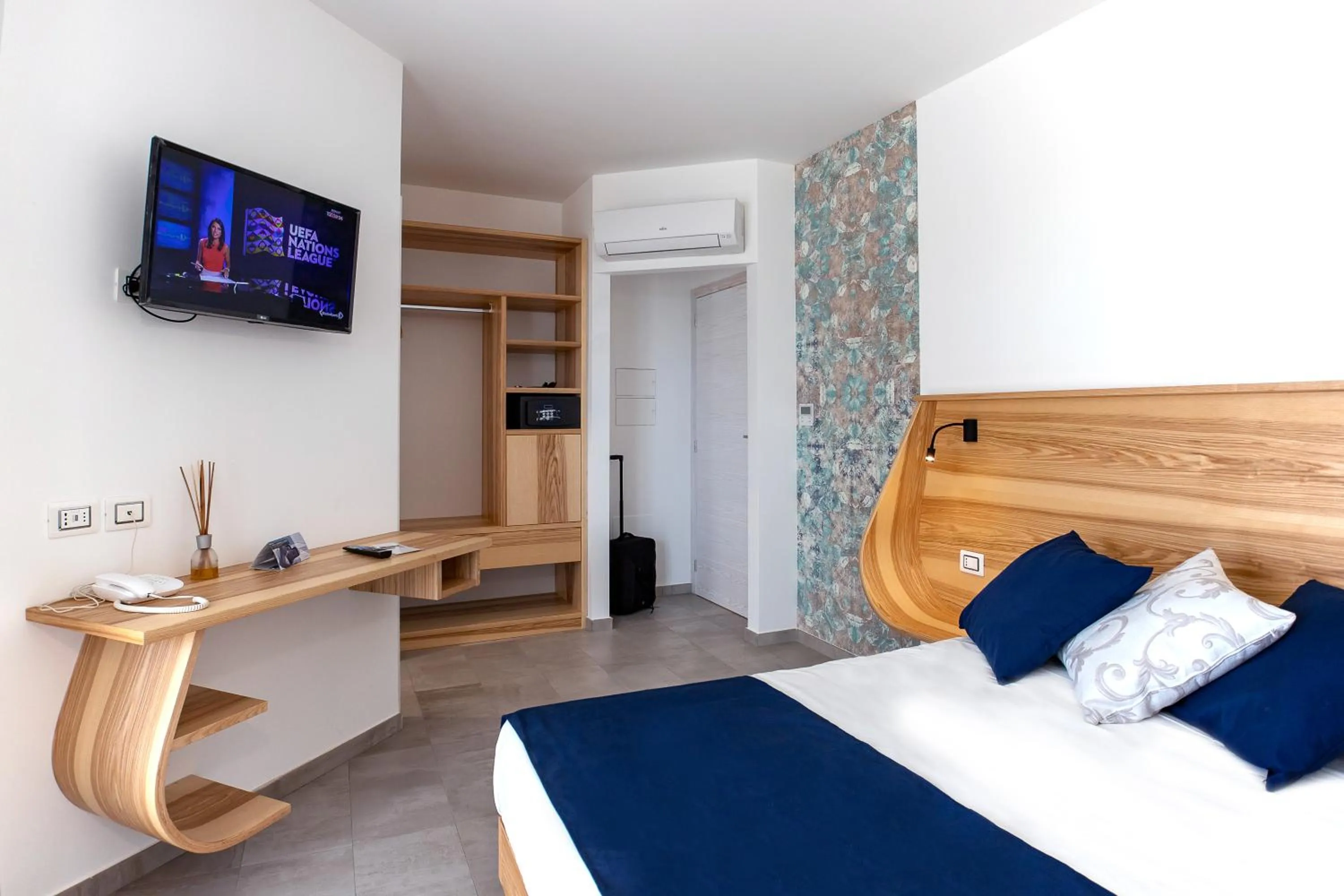 Photo of the whole room, Bed in Park Oasi Resort