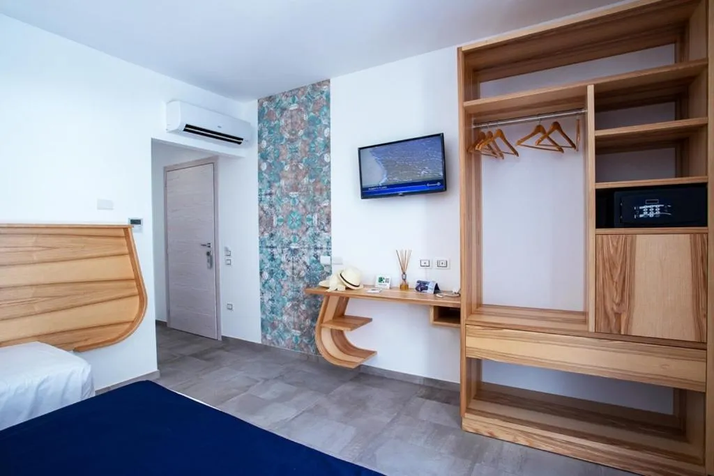 Photo of the whole room, Bed in Park Oasi Resort