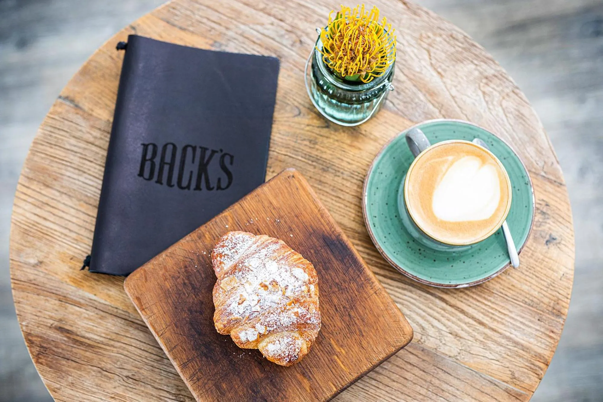 Restaurant/places to eat in Pearl Valley Hotel