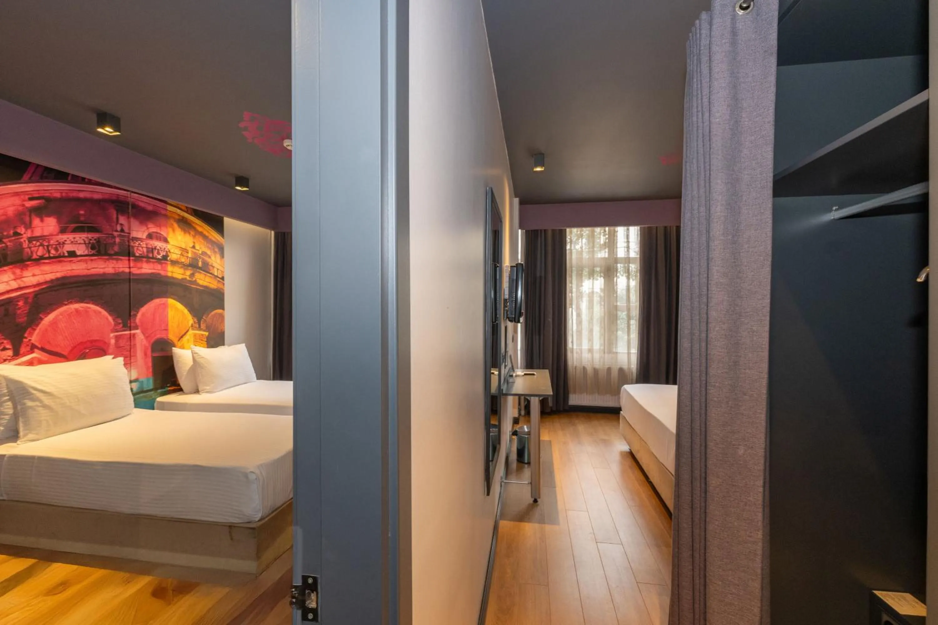 Photo of the whole room, Bed in Tulip City Hotel & Spa