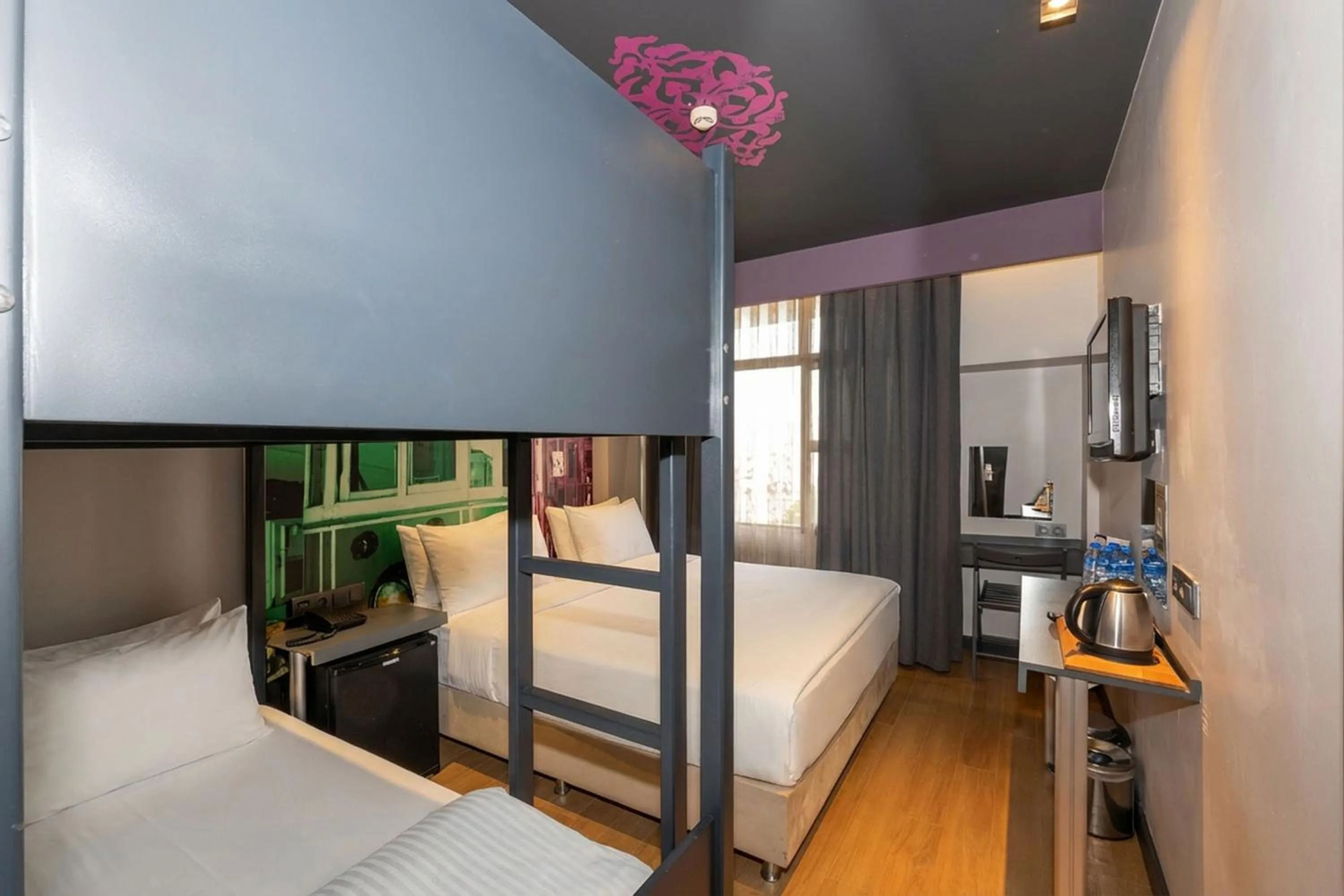 Photo of the whole room, Bed in Tulip City Hotel & Spa