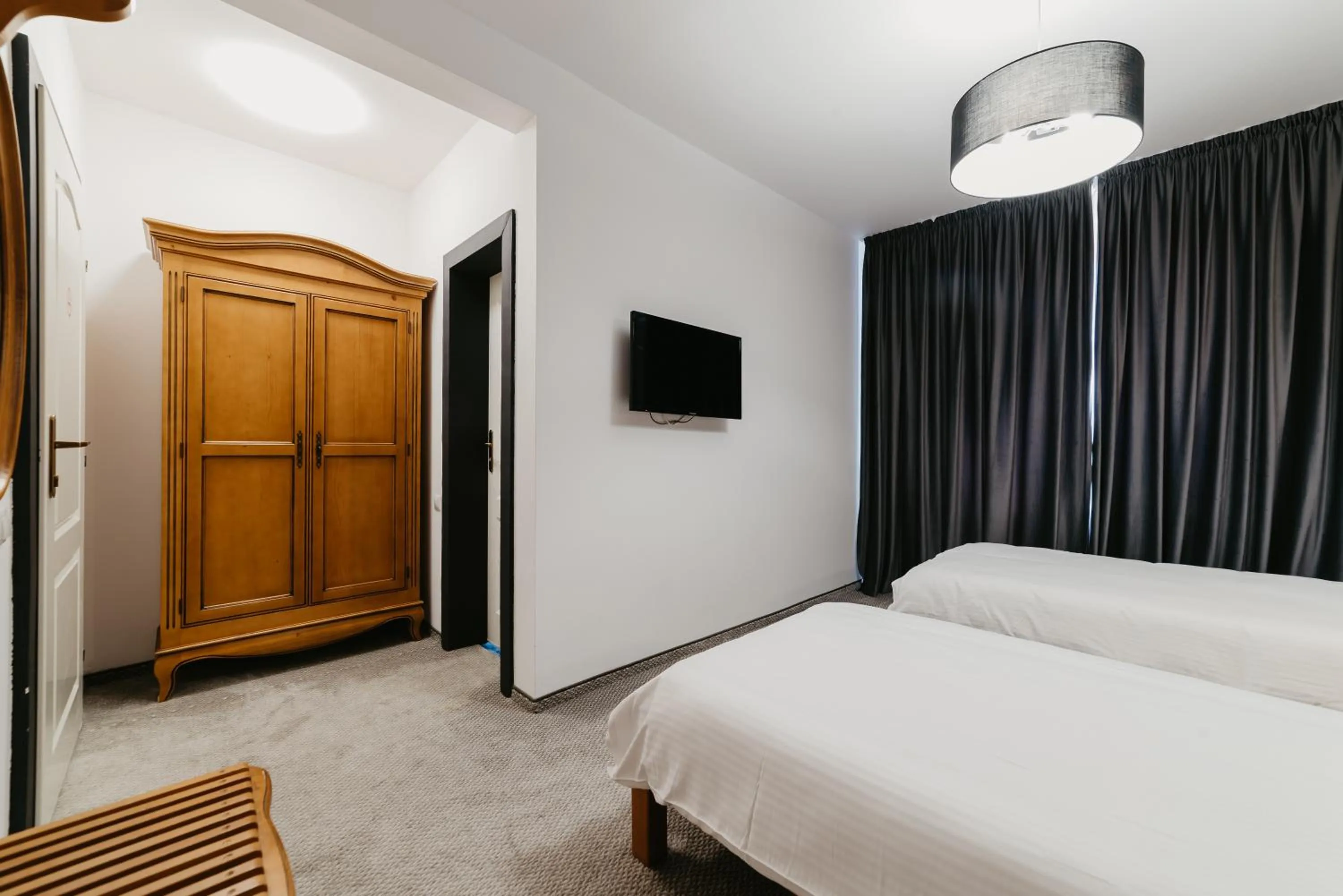 Bed in Meteor Central