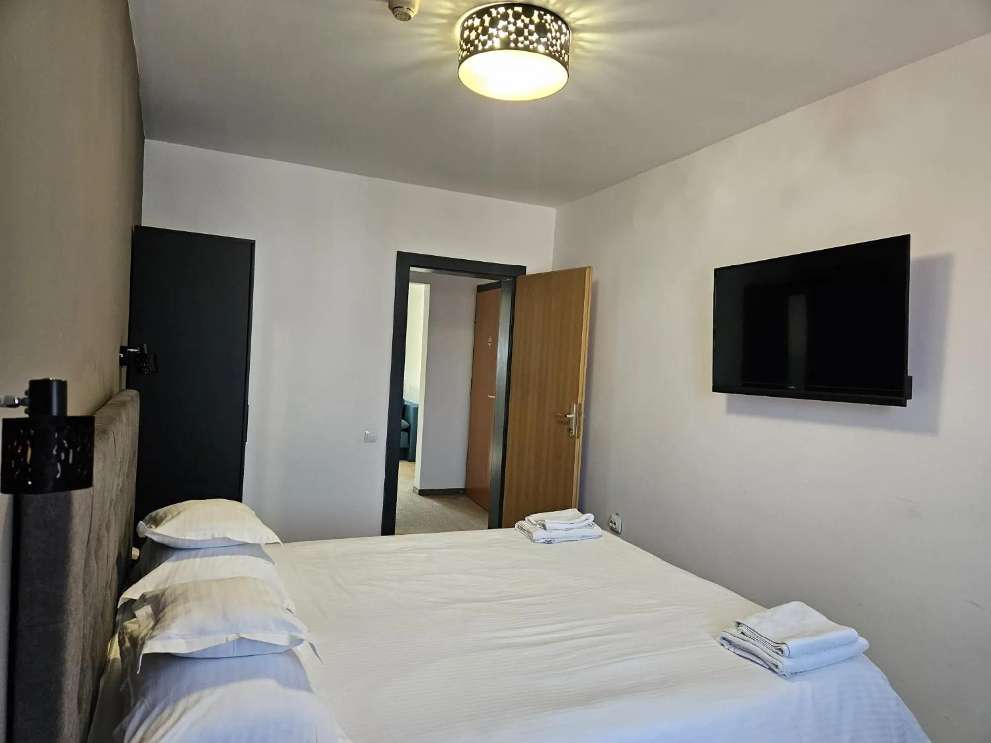 Bed in Meteor Central