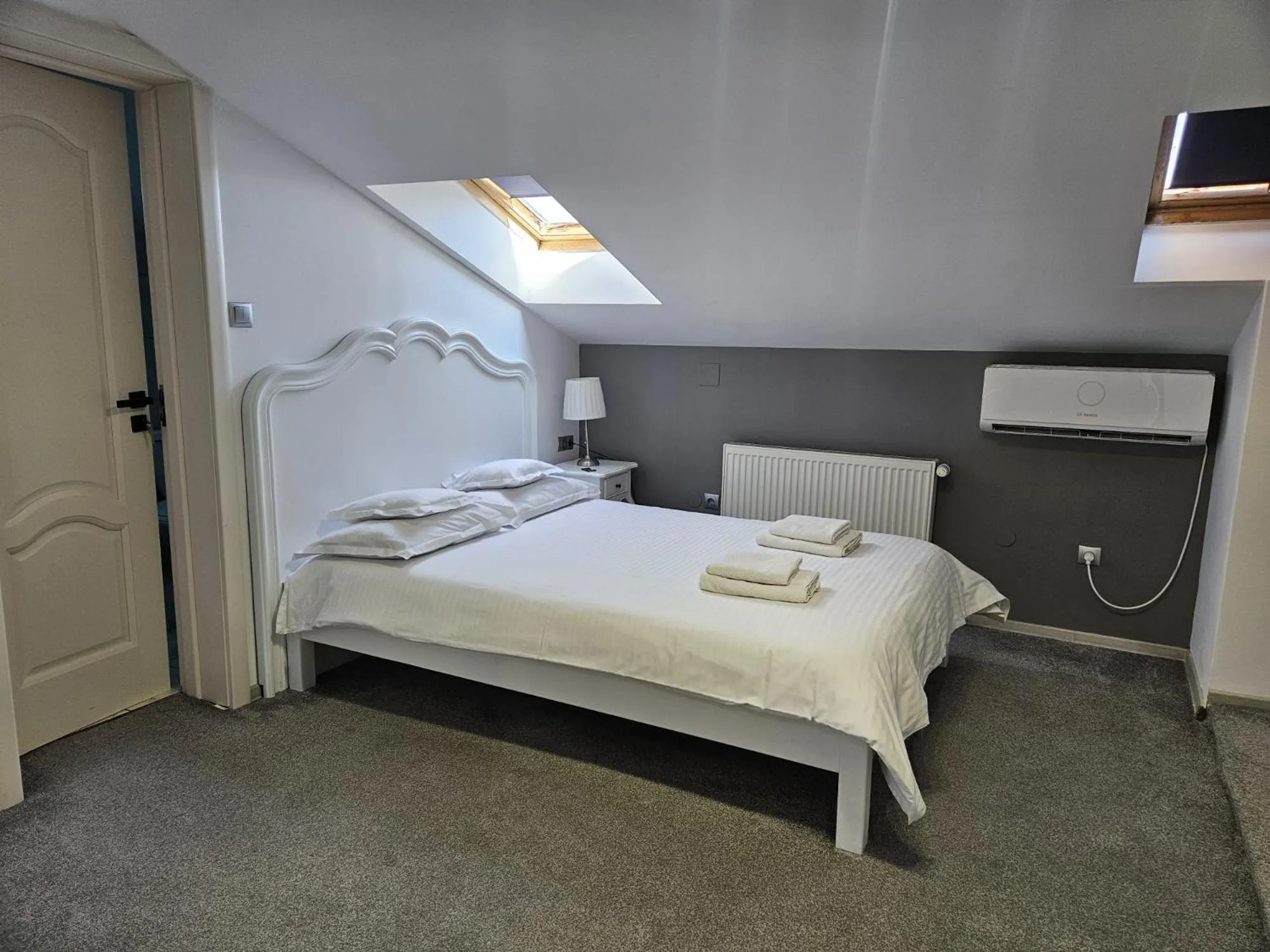 Bed in Meteor Central