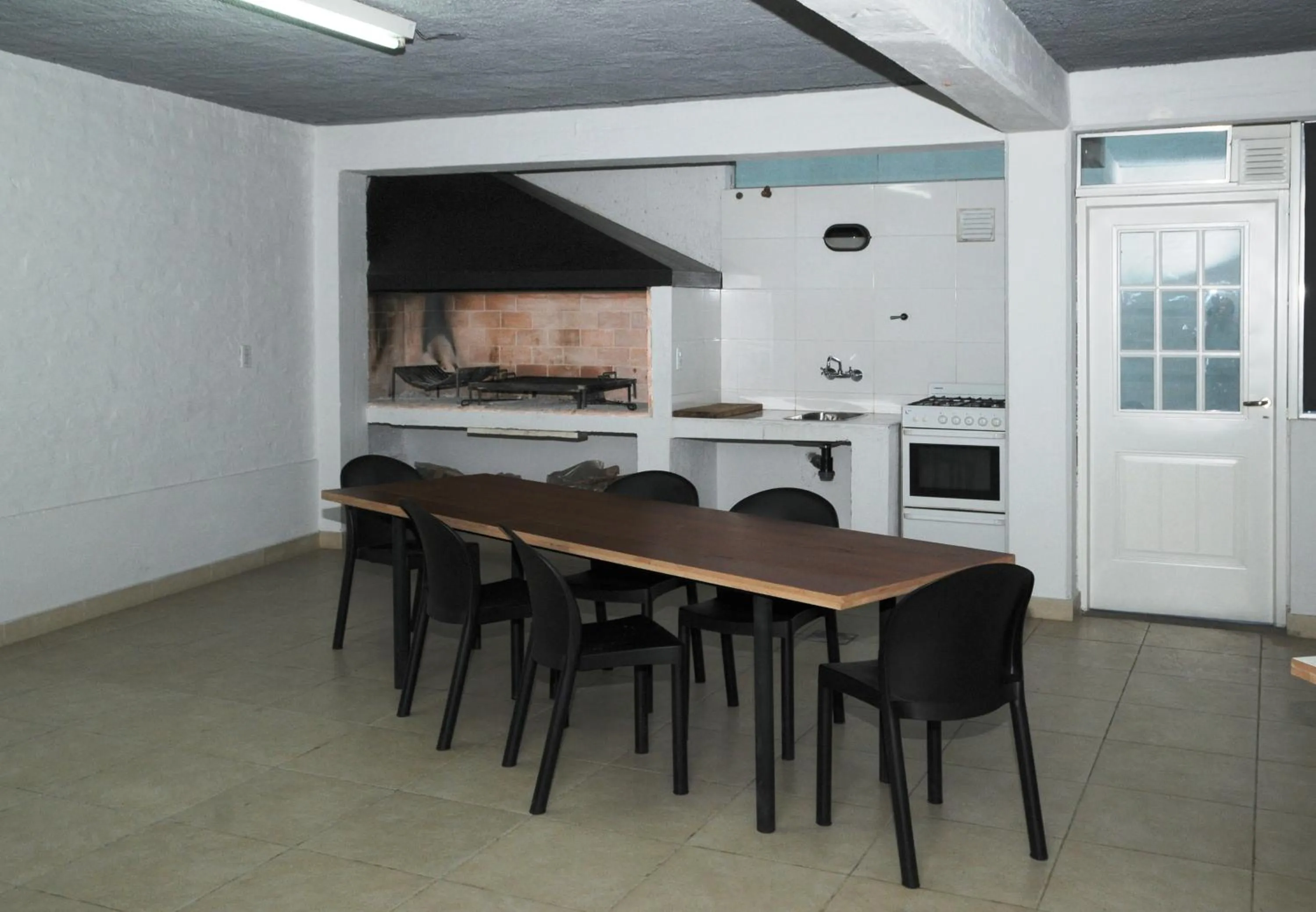 BBQ facilities in Soltigua Apart Hotel Mendoza